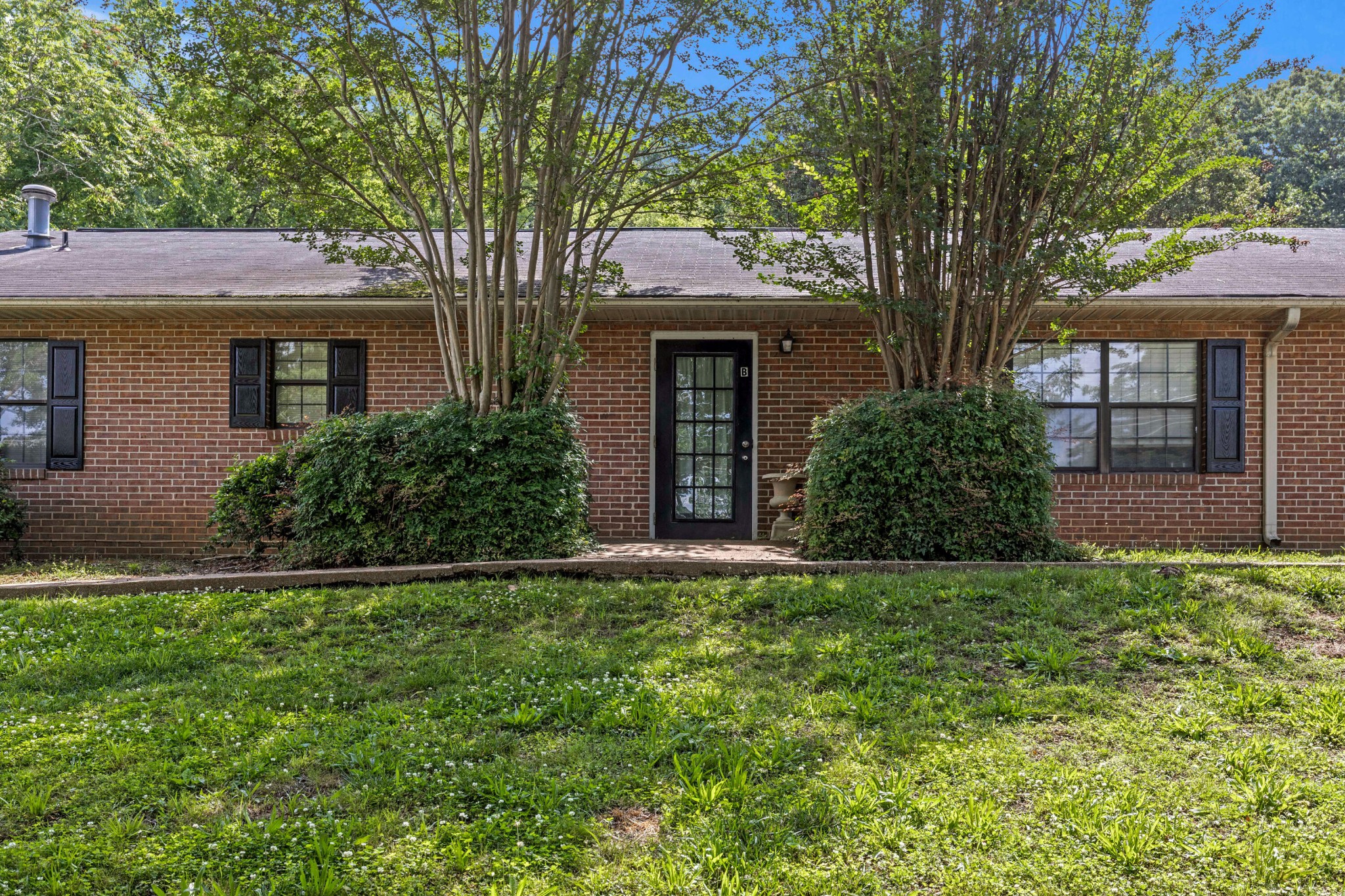 916920 Glenwood Drive Property Photo 7