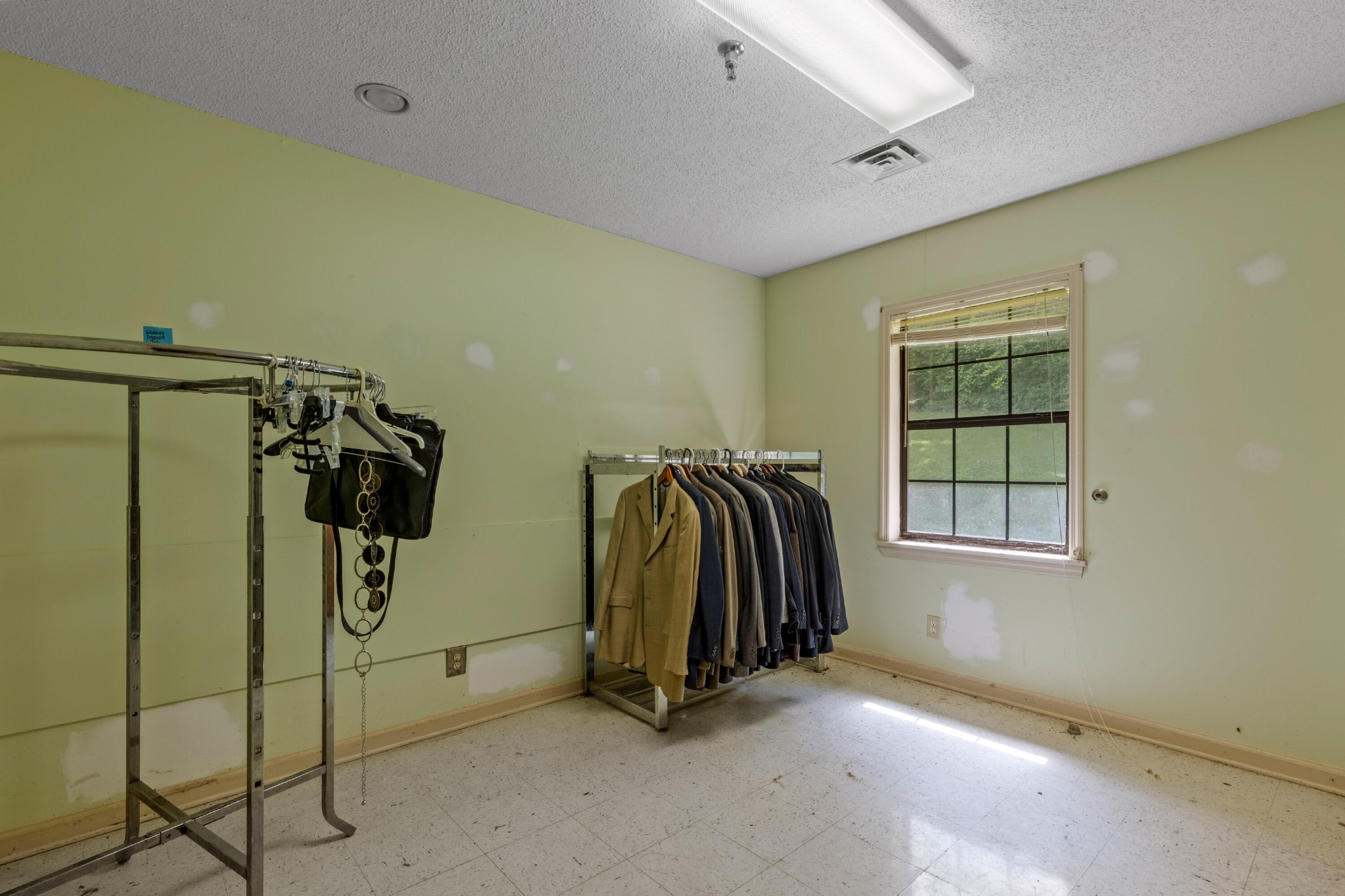 916920 Glenwood Drive Property Photo 64