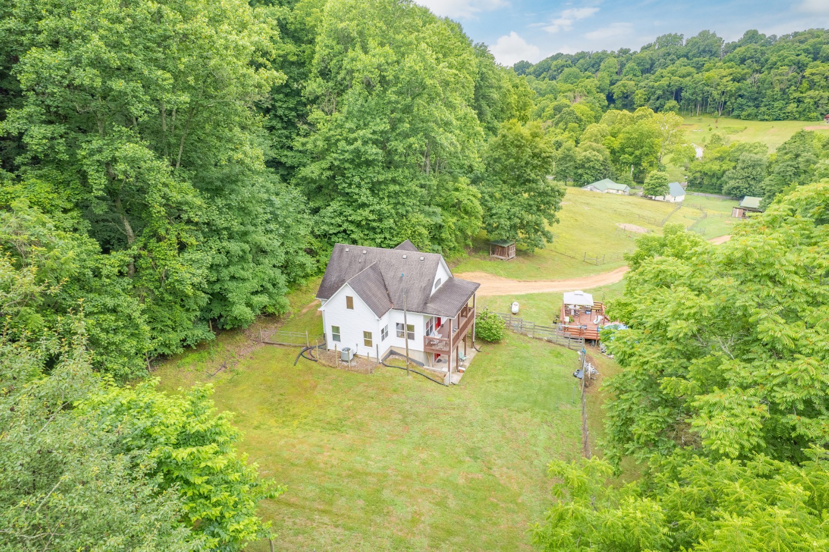 2650 Haywood Hollow Rd Property Photo 1