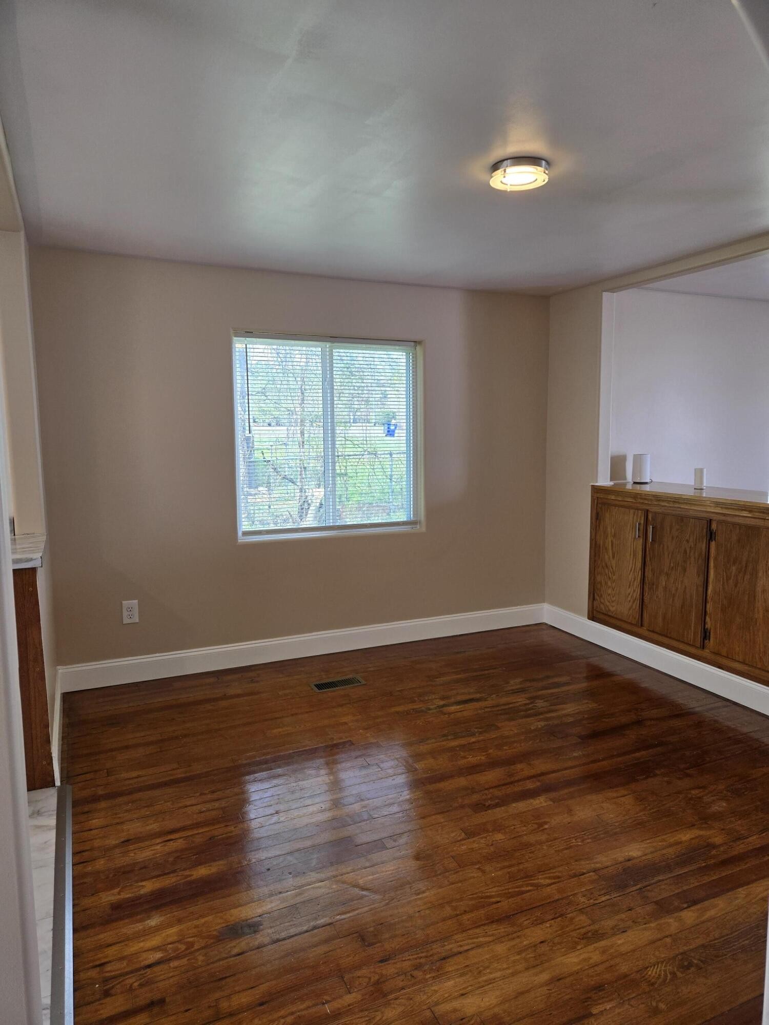 2160 Benton Pike, Ne Property Photo 6