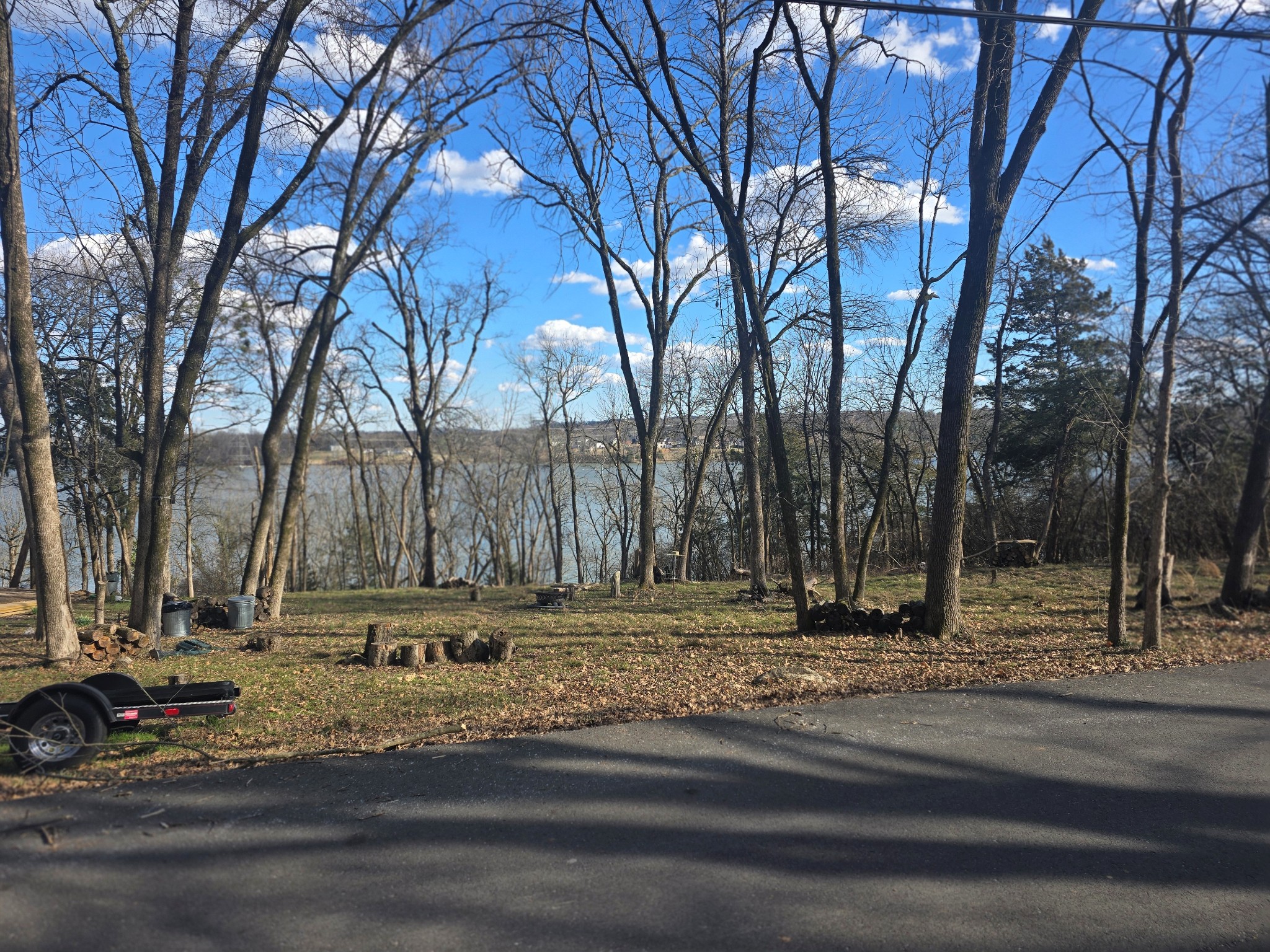 1060 Hickory Harbor Dr