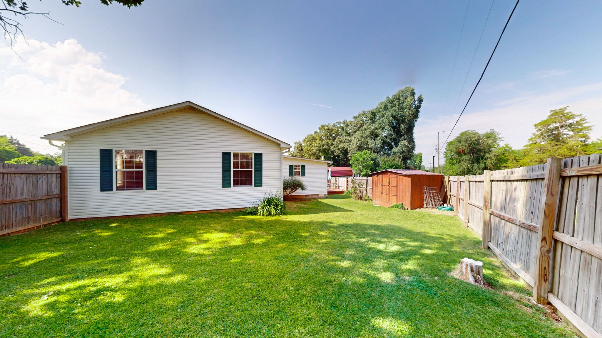 100 Waggoner St Property Photo 30