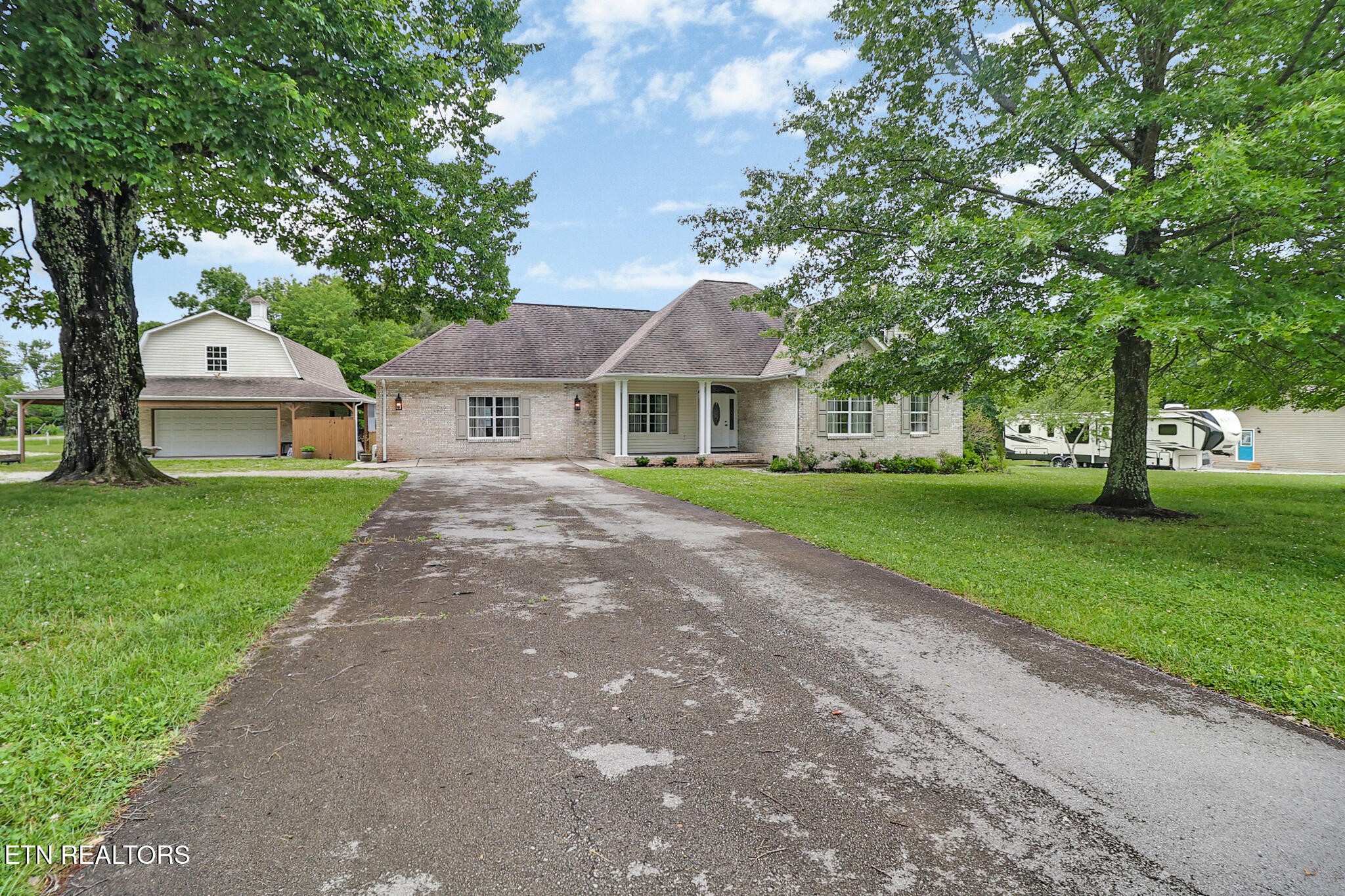 809 Buffalo Tr Property Photo 2