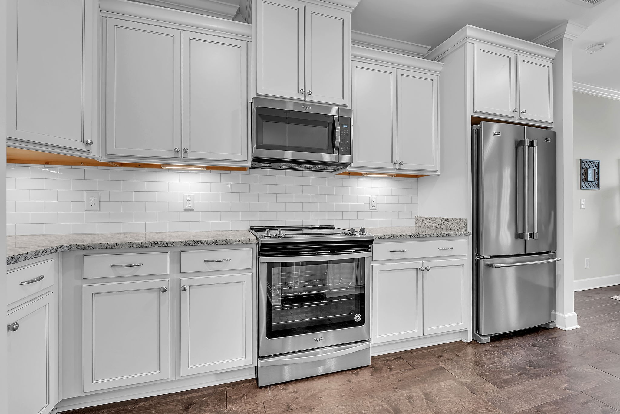 6030 Keats St Property Photo 4