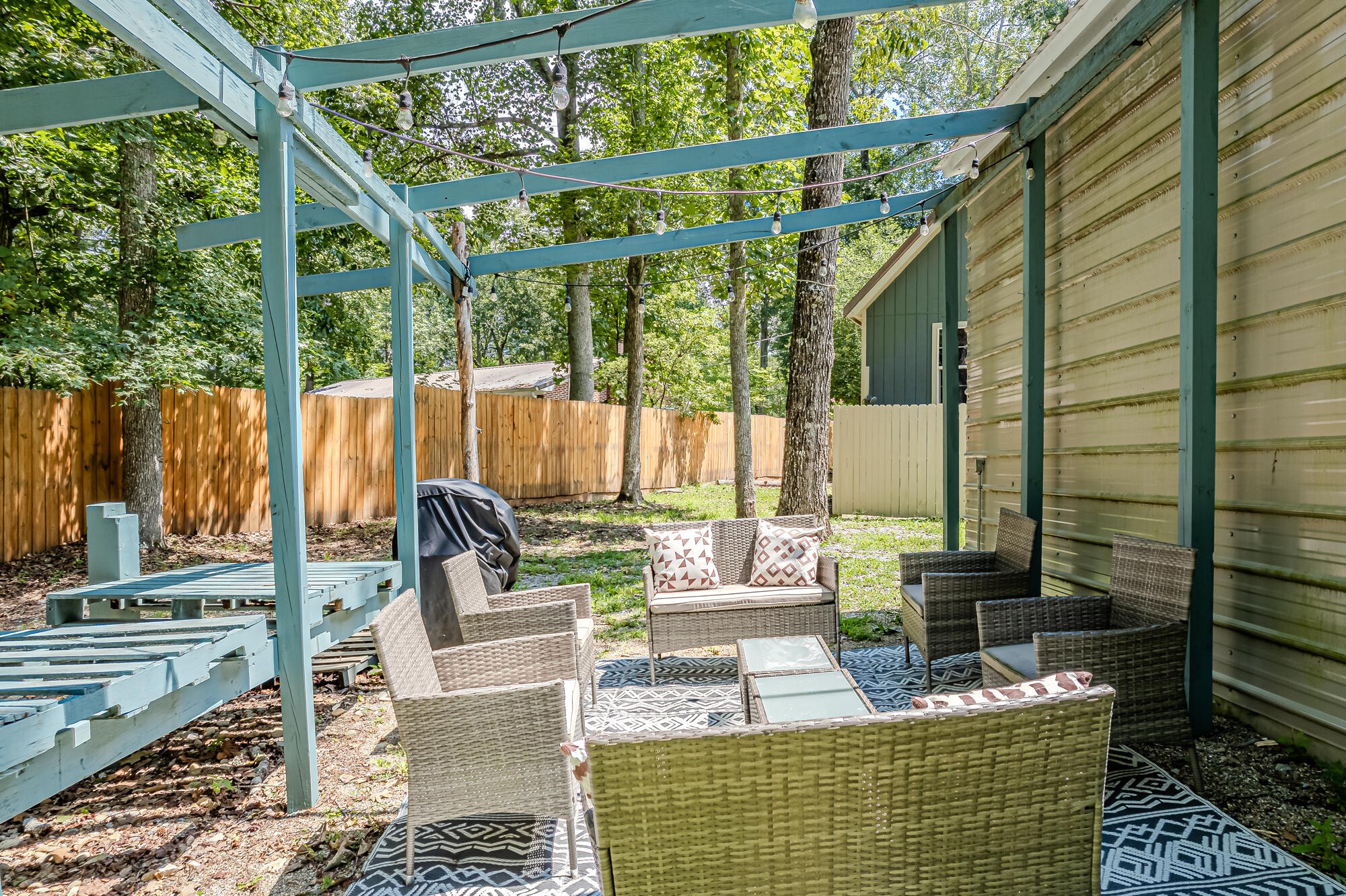 6725 State Highway 304 Property Photo 24