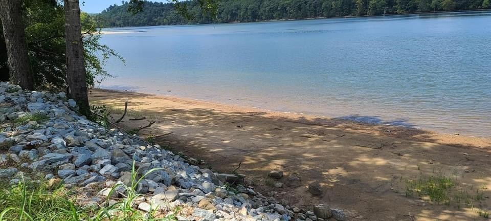 5 River Front Drive Property Photo 16