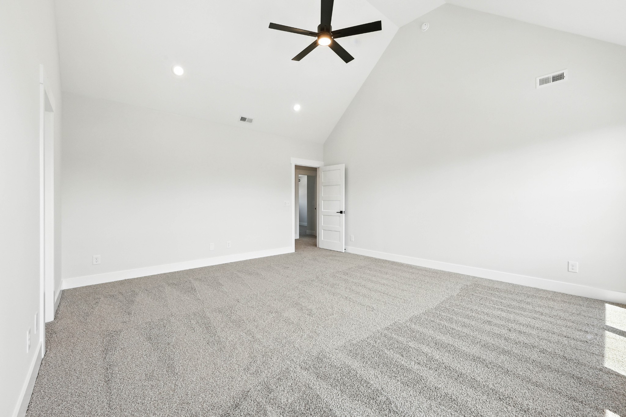 618 Woodrush Dr Property Photo 18