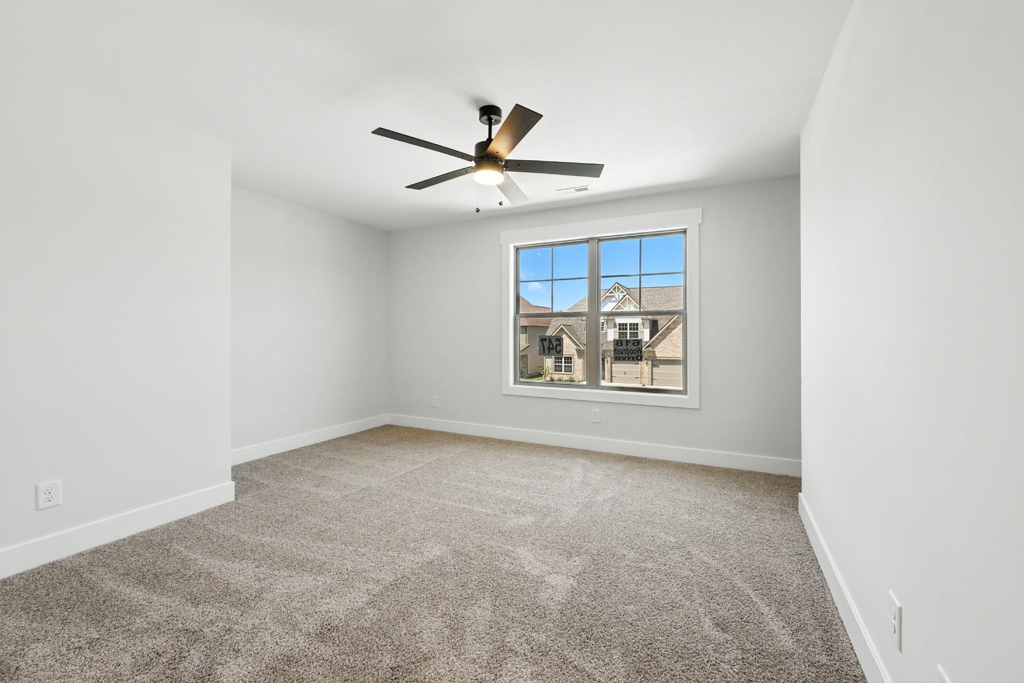 618 Woodrush Dr Property Photo 25
