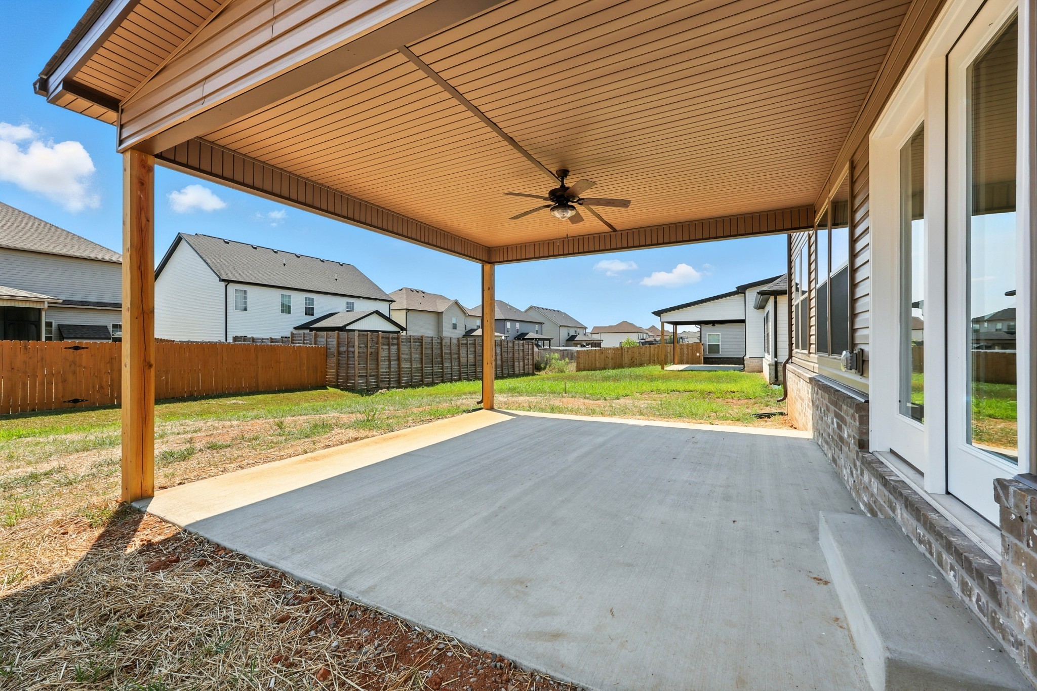 618 Woodrush Dr Property Photo 32