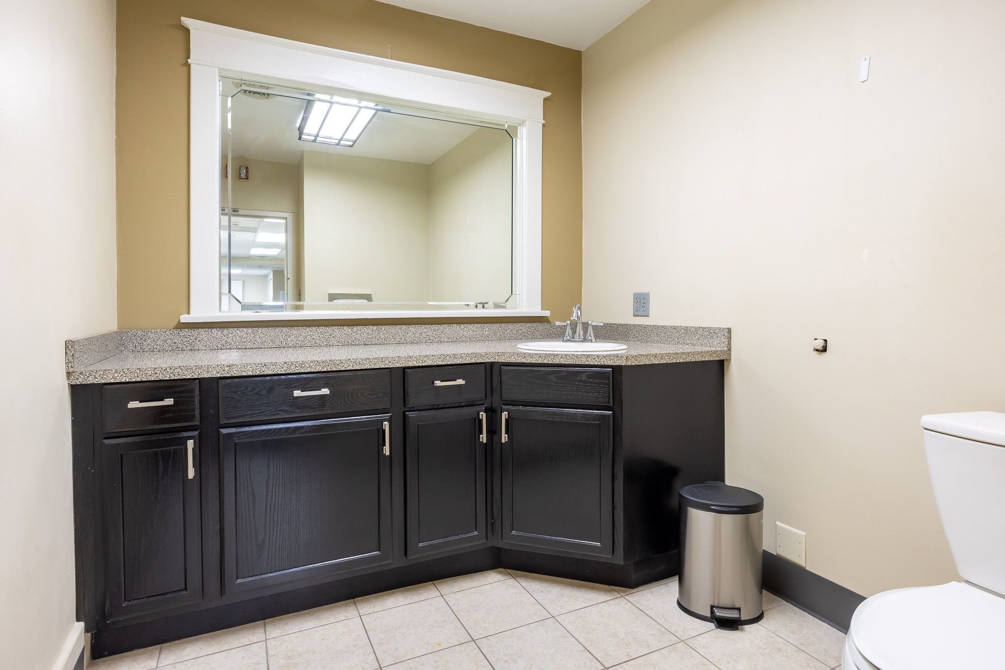 240 Edwards St, Se Property Photo 46