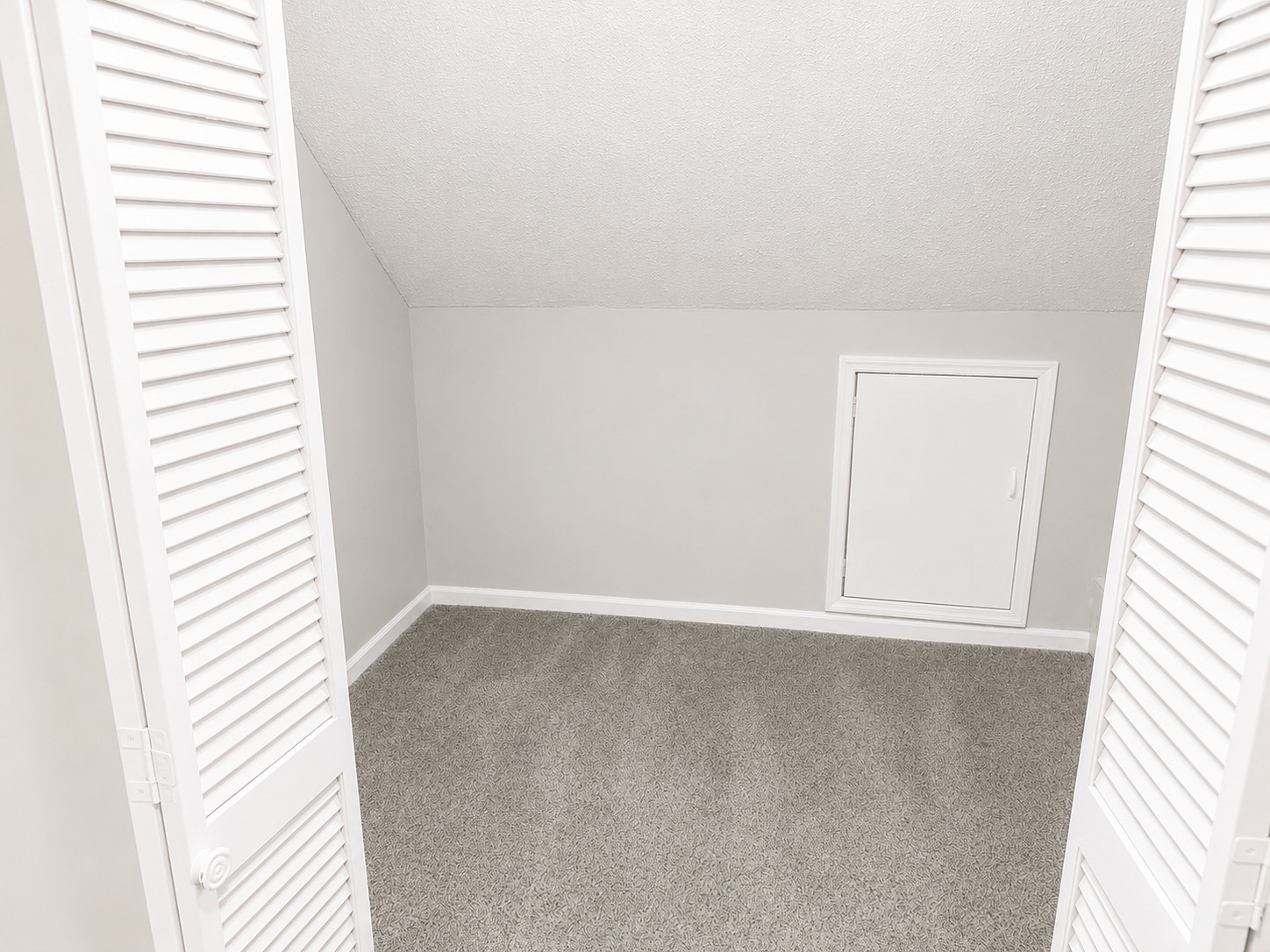 107 Candlewood Est Property Photo 27