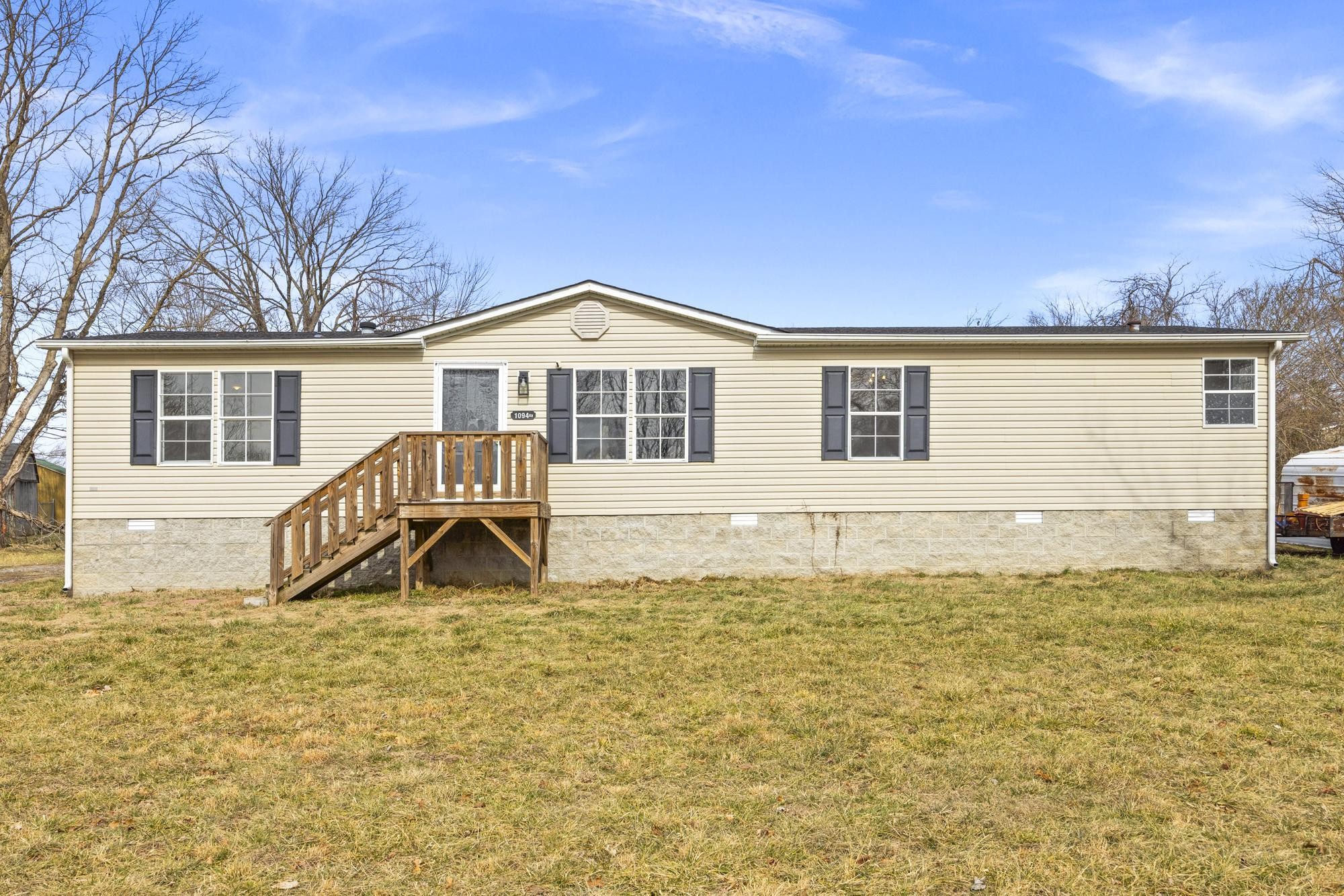 10940 Old Highway 52 Property Photo 1