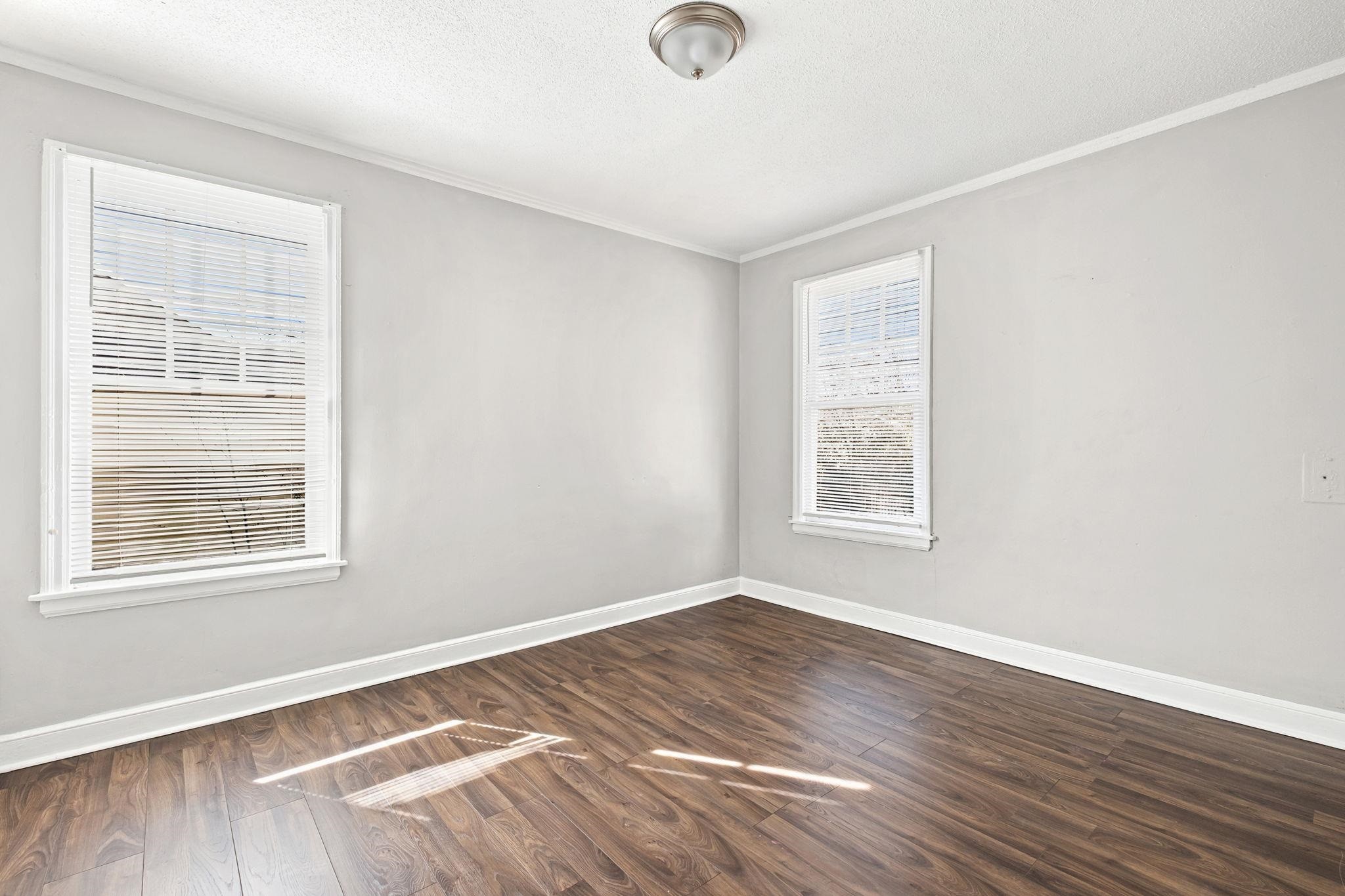 1201 Leawood St Property Photo 15