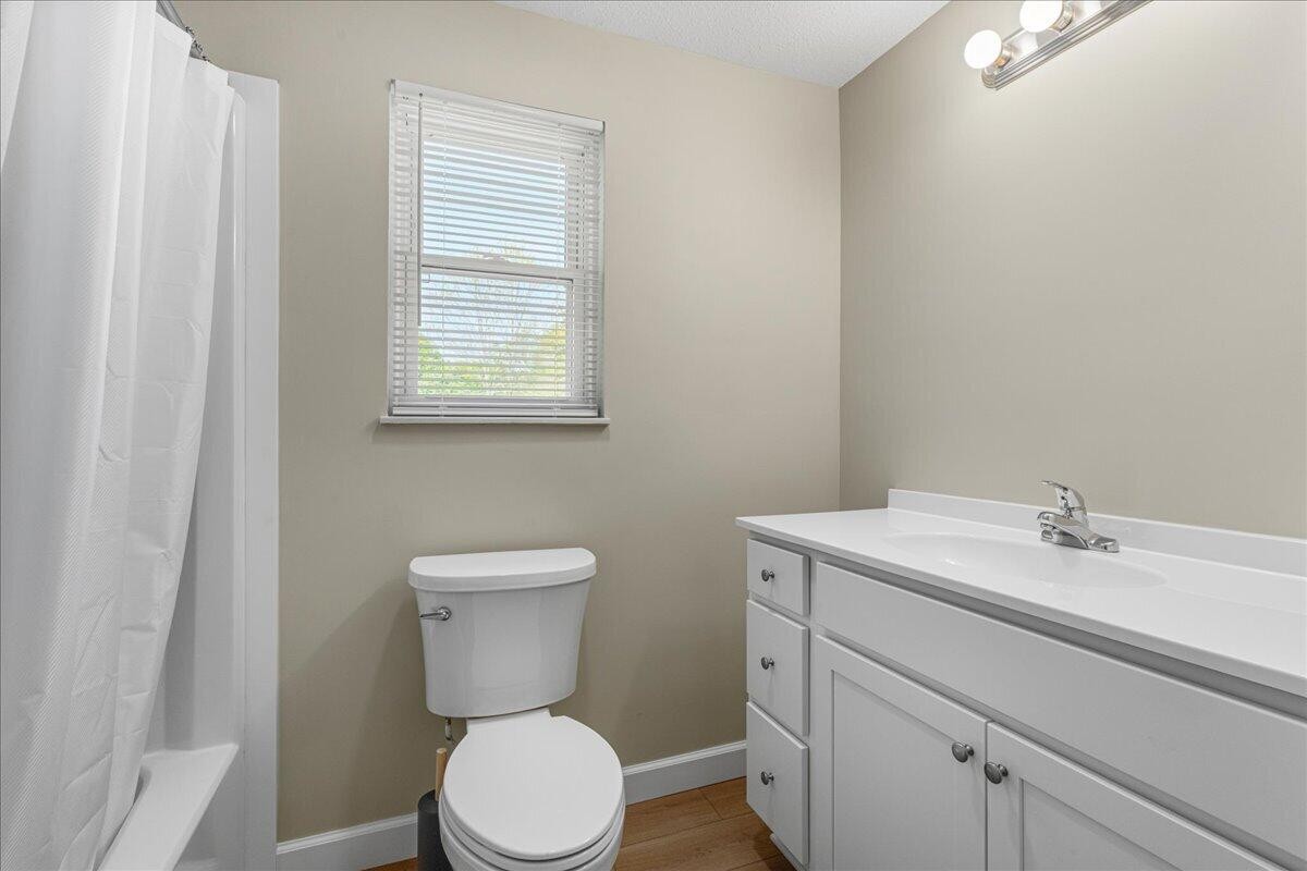 400 N Iowa Avenue Property Photo 13