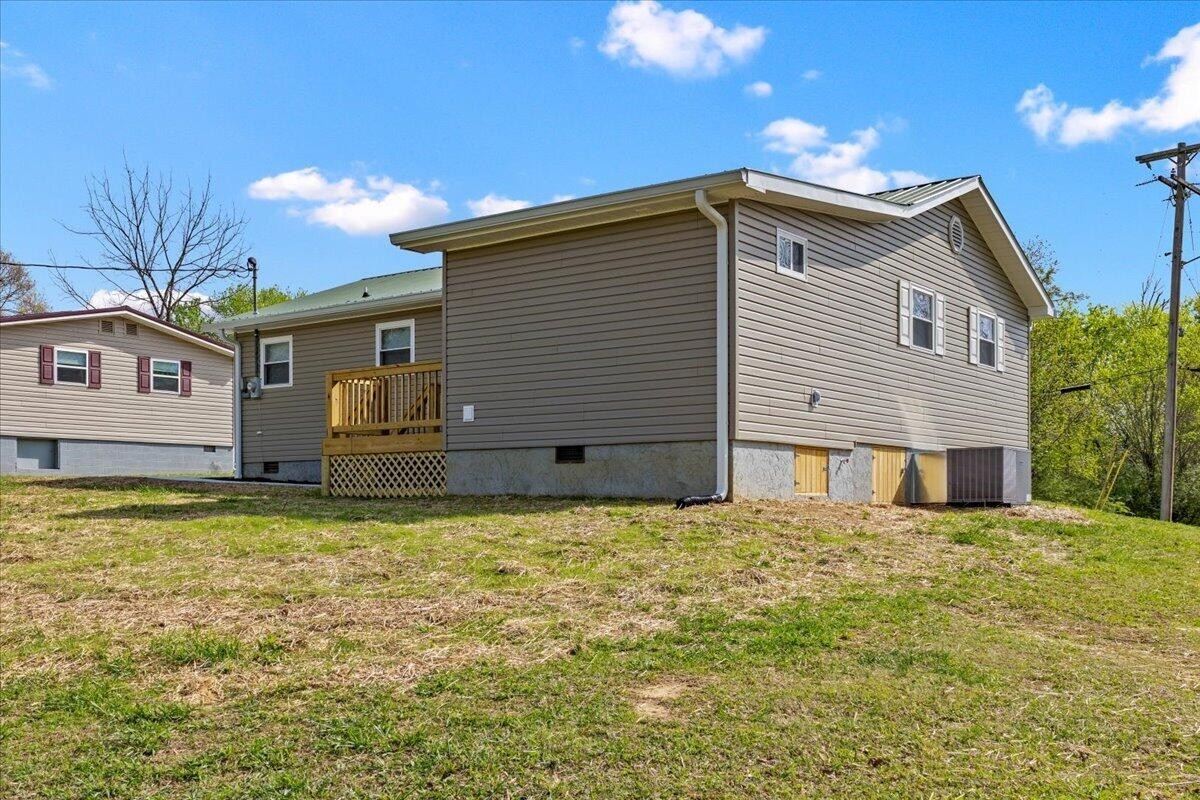400 N Iowa Avenue Property Photo 22