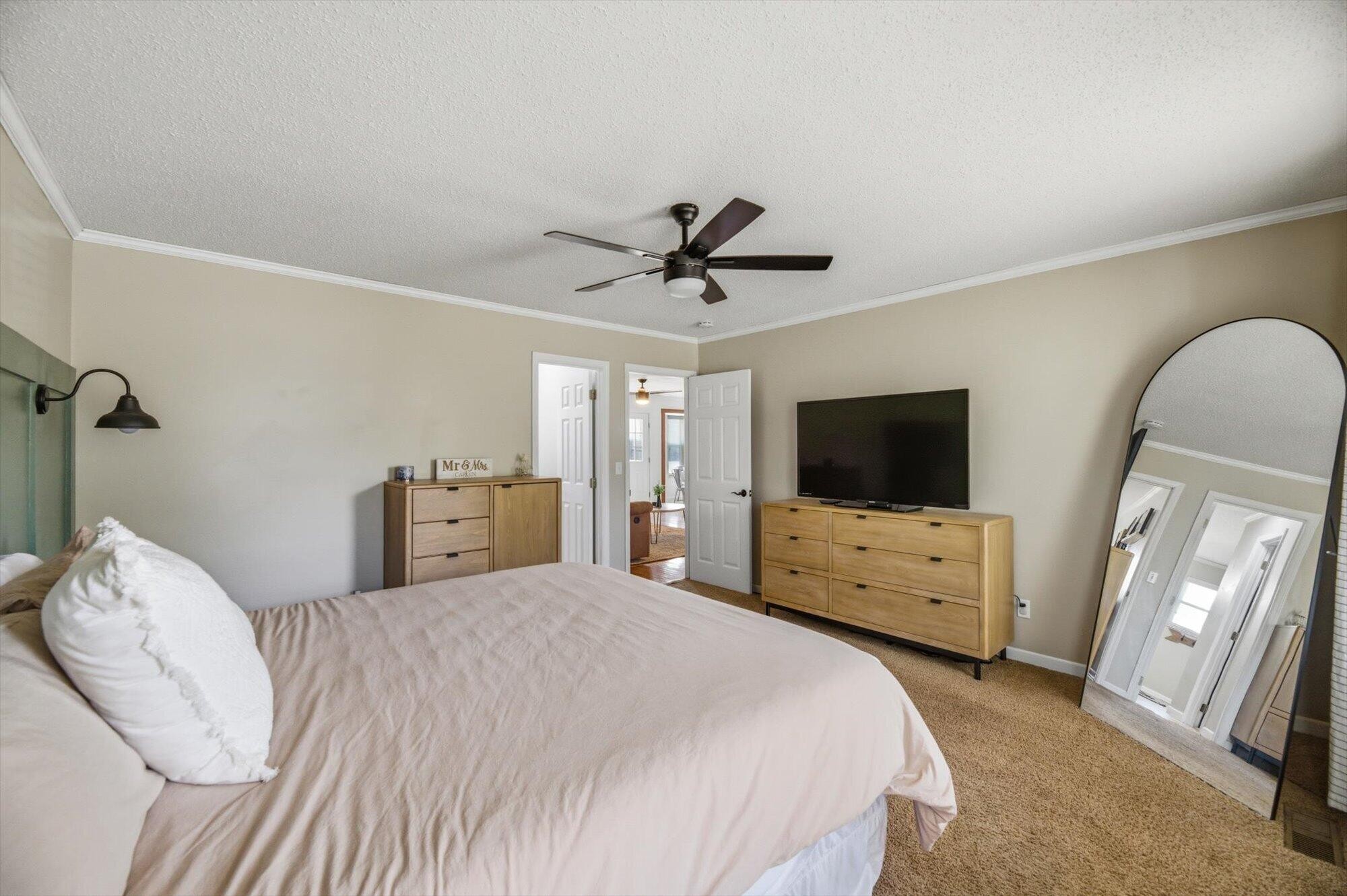 2727 Kenwood Drive Property Photo 23