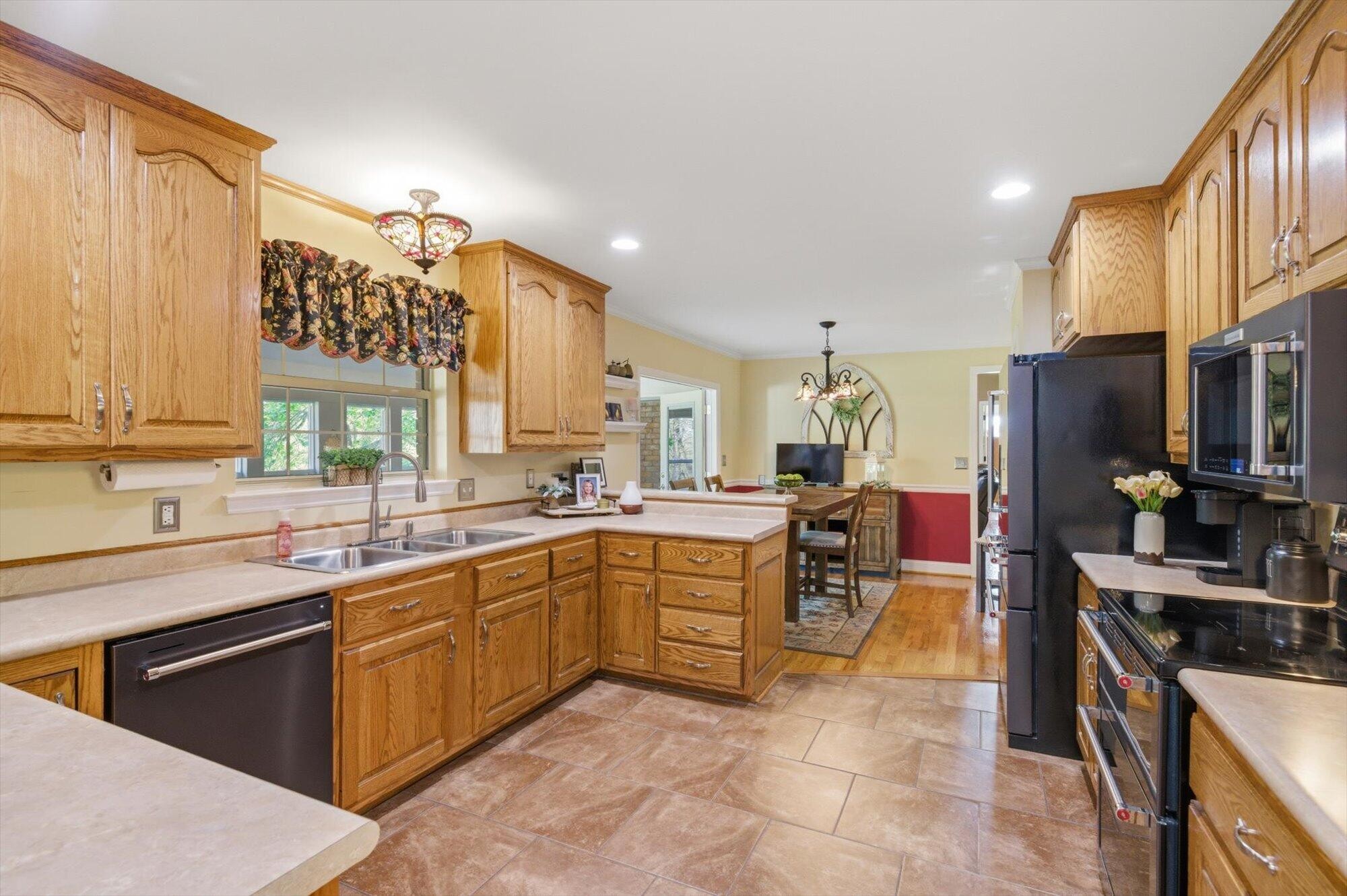 145 County Road 573 Property Photo 16
