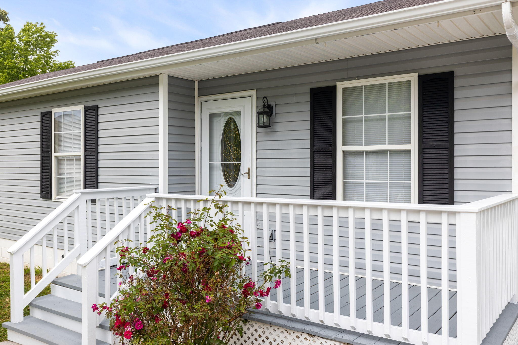 1541 Oak Tree Lane, Se Property Photo 5