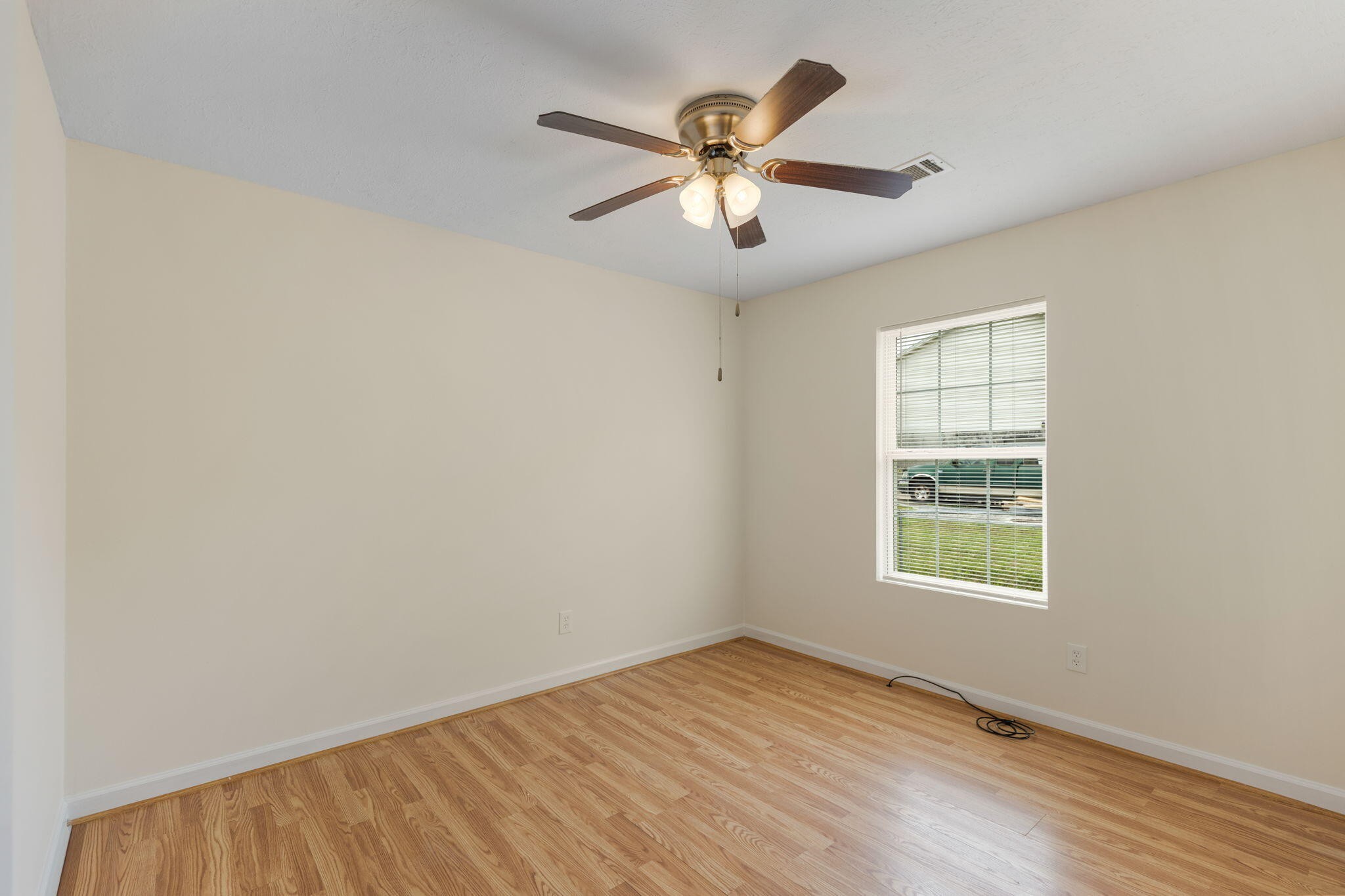 1541 Oak Tree Lane, Se Property Photo 14