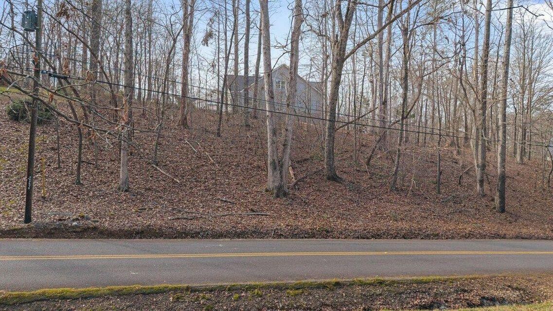 6 Hillview Drive, Ne Property Photo 1
