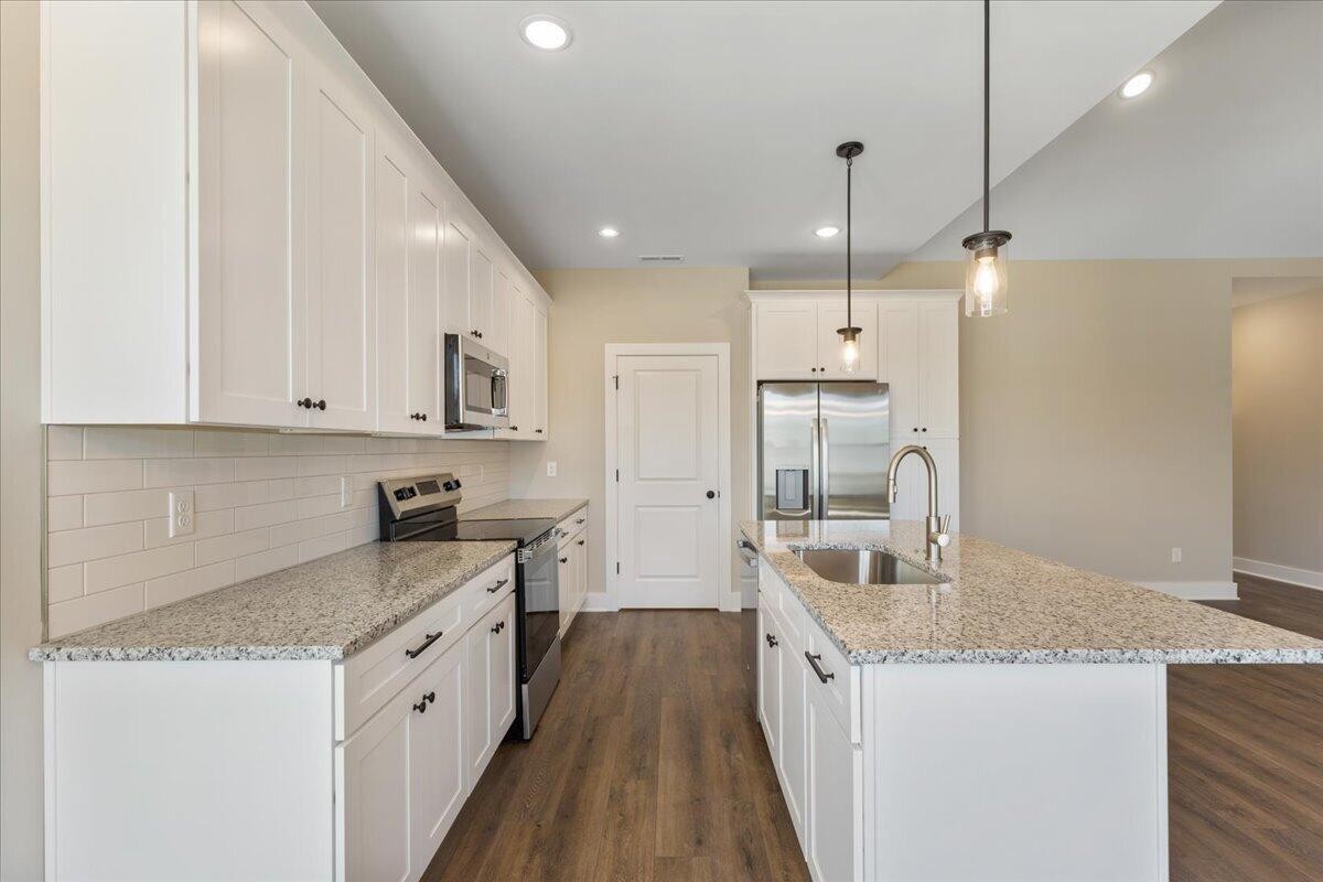 5220 Norah Place, Nw Property Photo 11