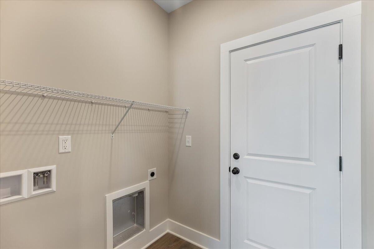 5220 Norah Place, Nw Property Photo 16