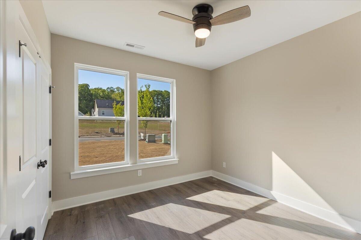 5220 Norah Place, Nw Property Photo 23