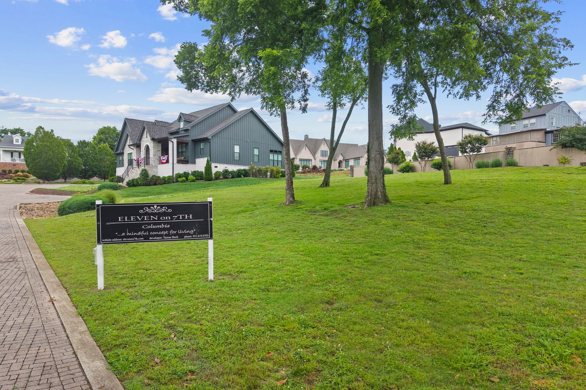 700 Halcyon Way Property Photo 1