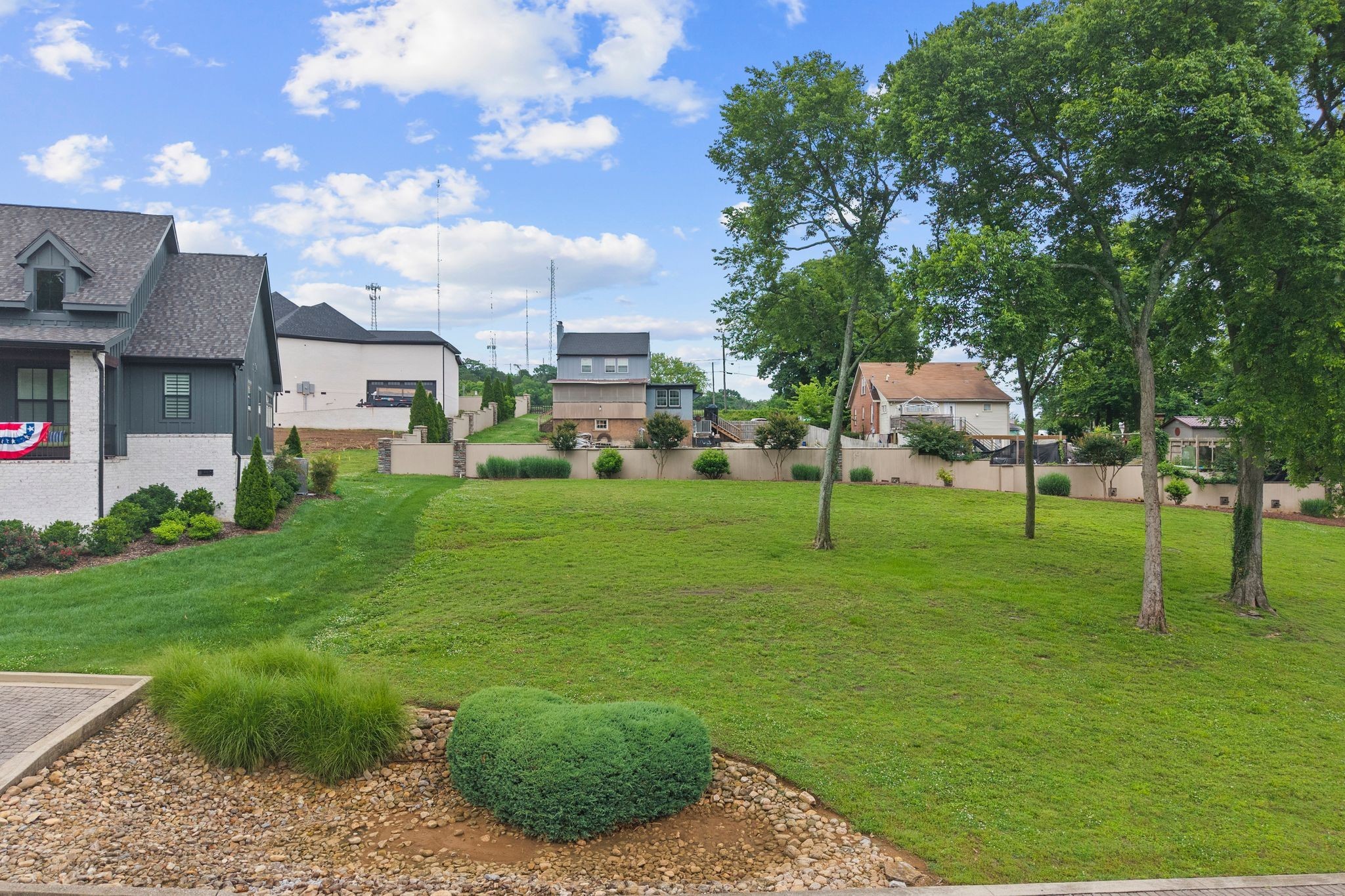 704 Halcyon Way Property Photo 3
