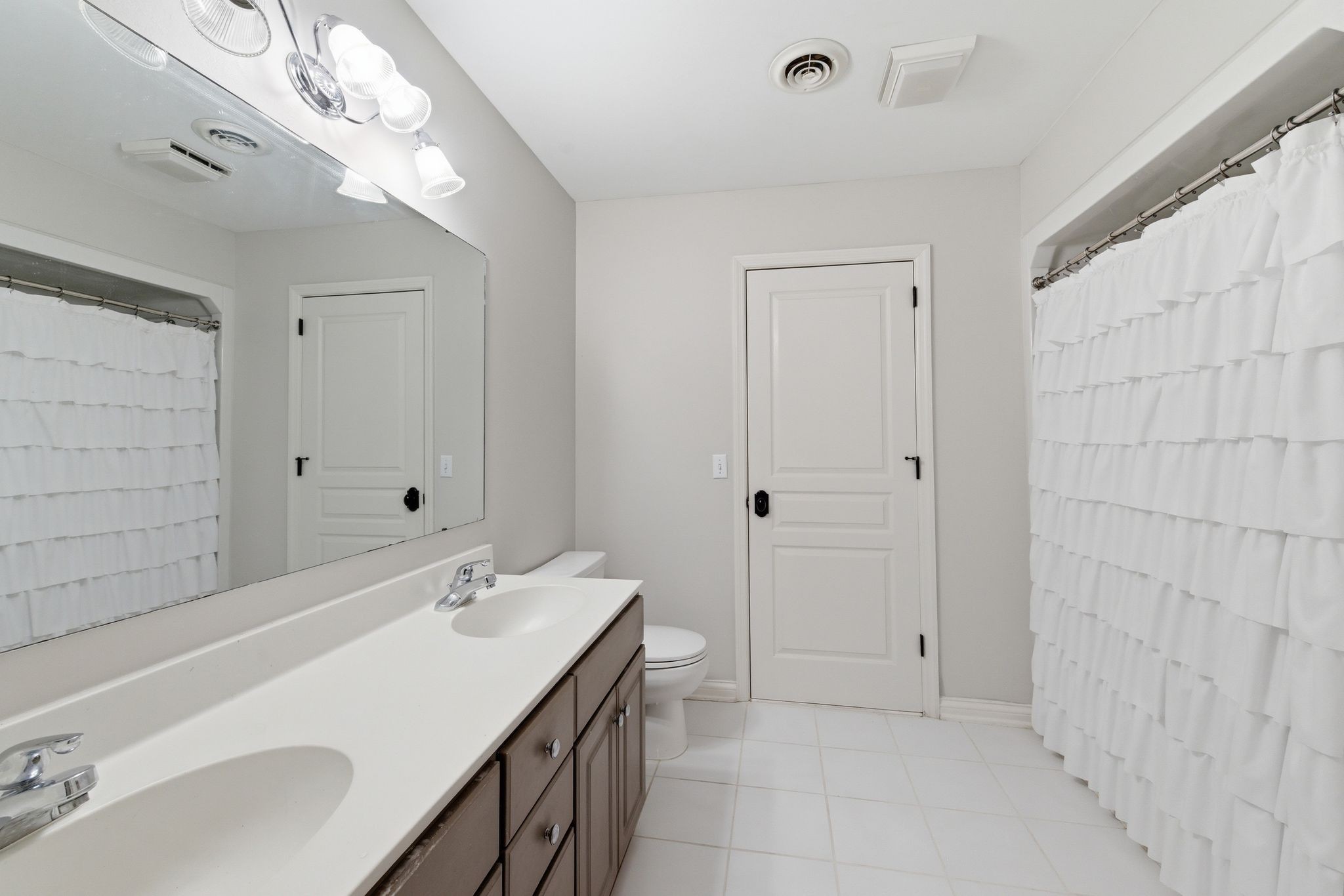 710 Ashley Run Property Photo 31