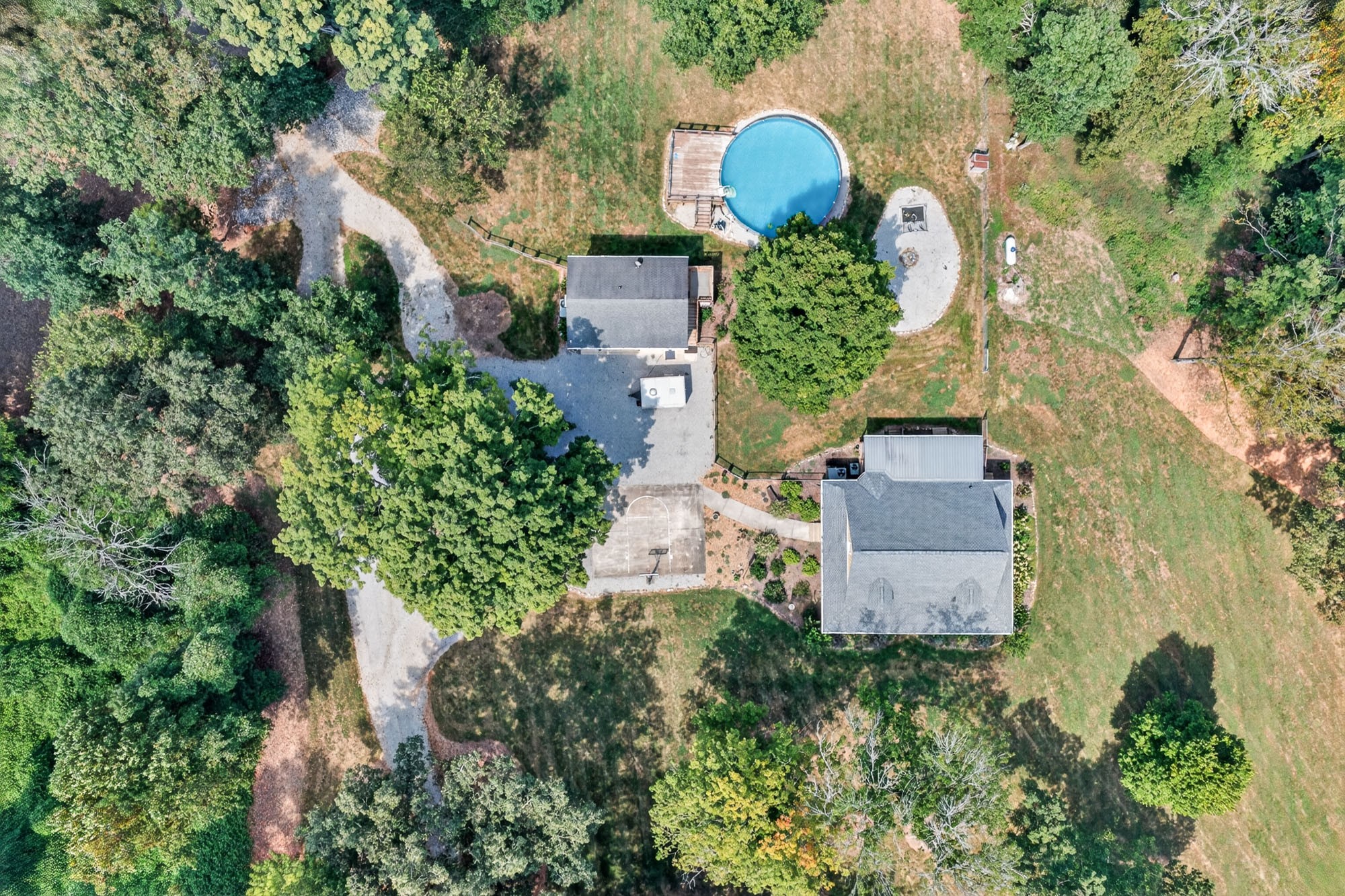 380 Webbs Camp Rd Property Photo 2
