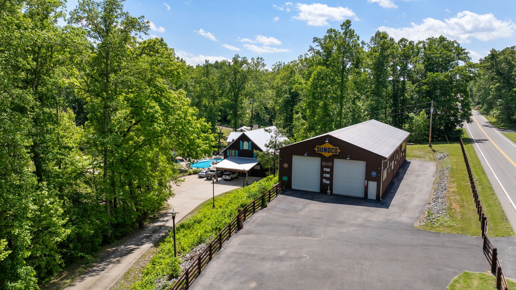 7646 Highway 100 Property Photo 3