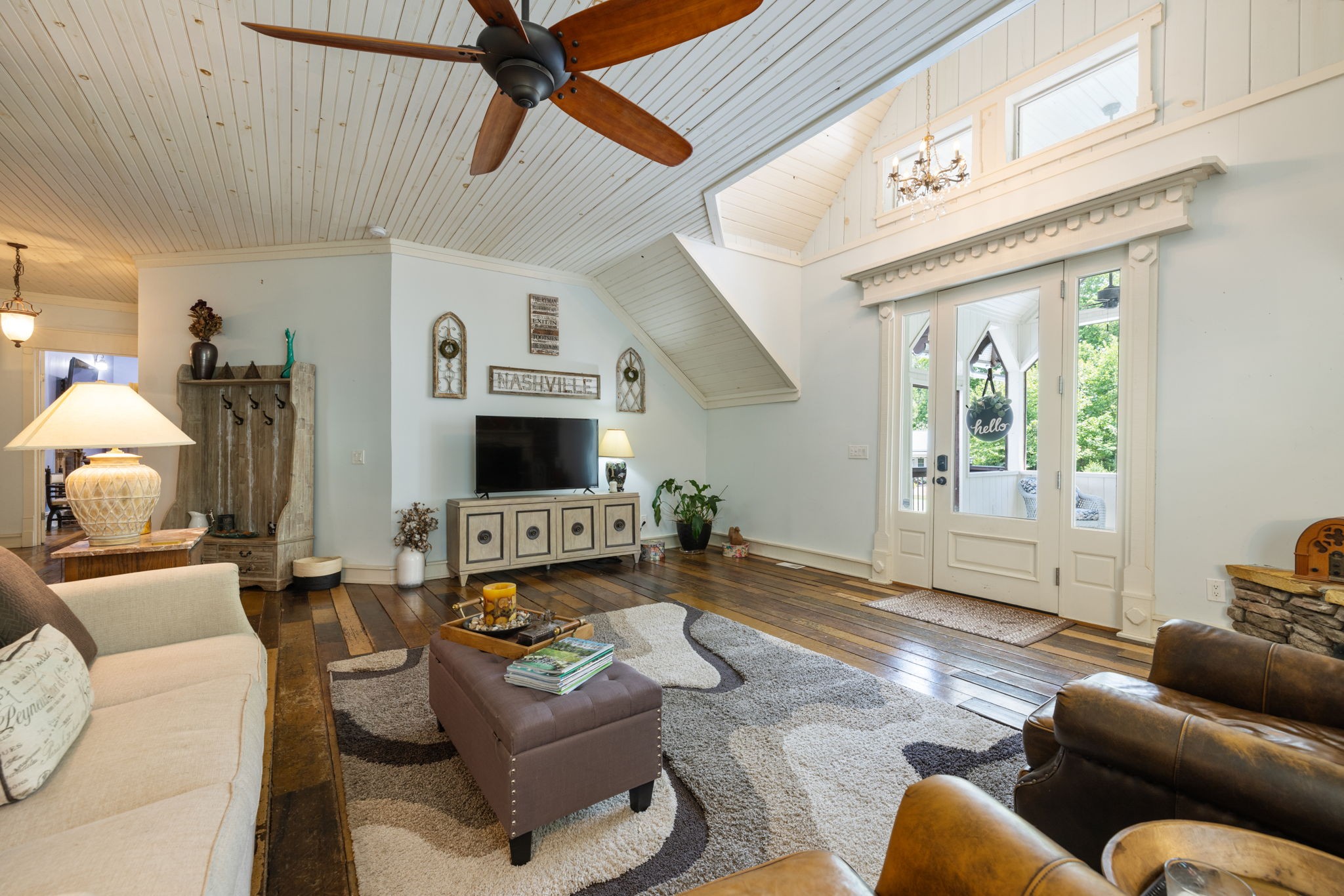 7646 Highway 100 Property Photo 10