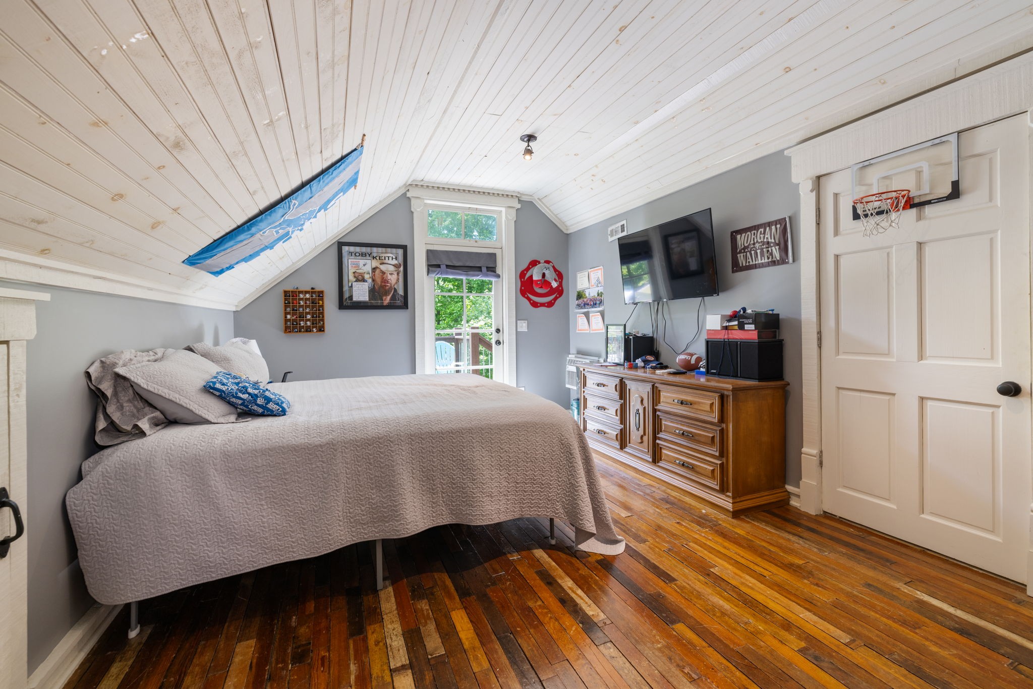 7646 Highway 100 Property Photo 20