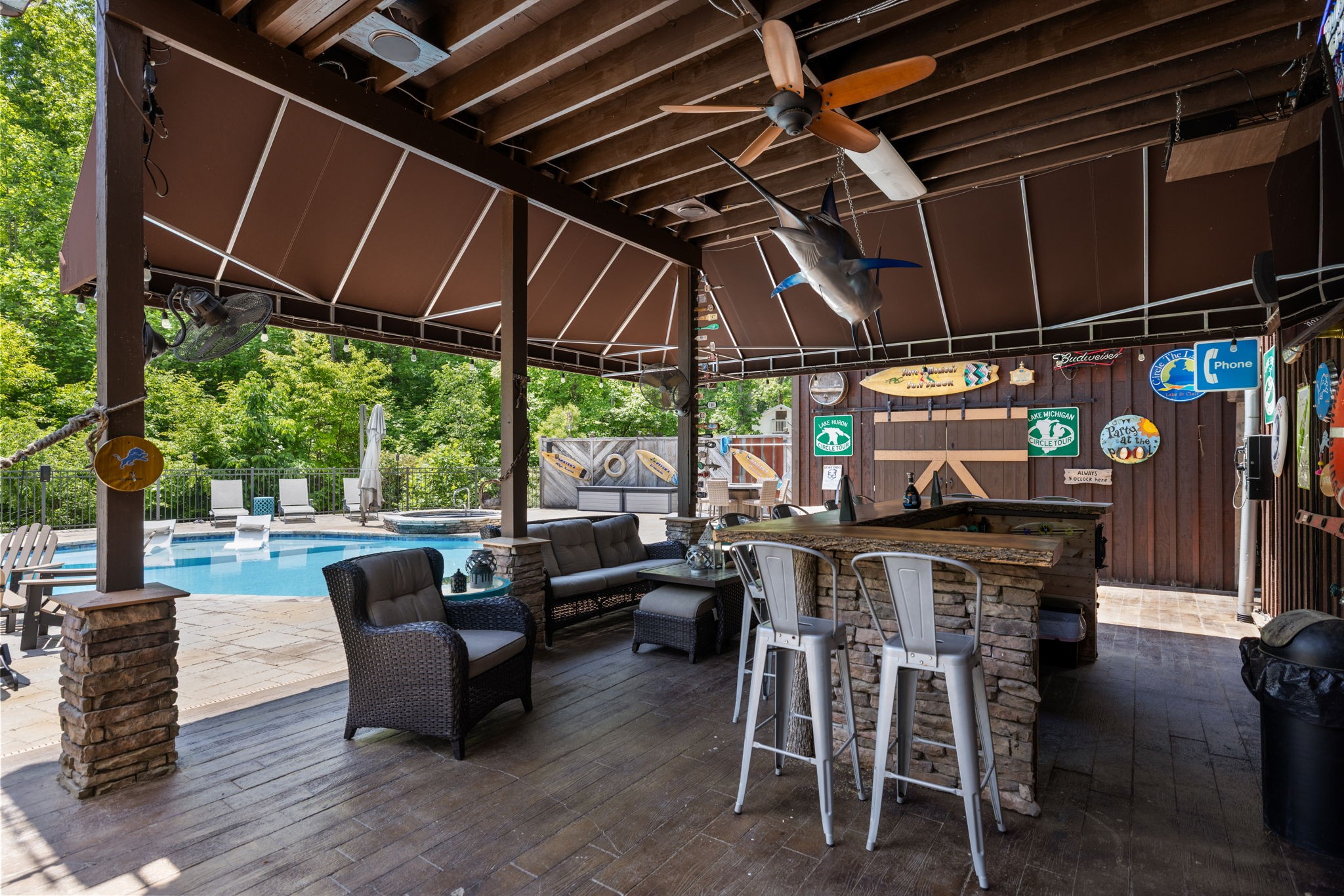 7646 Highway 100 Property Photo 37