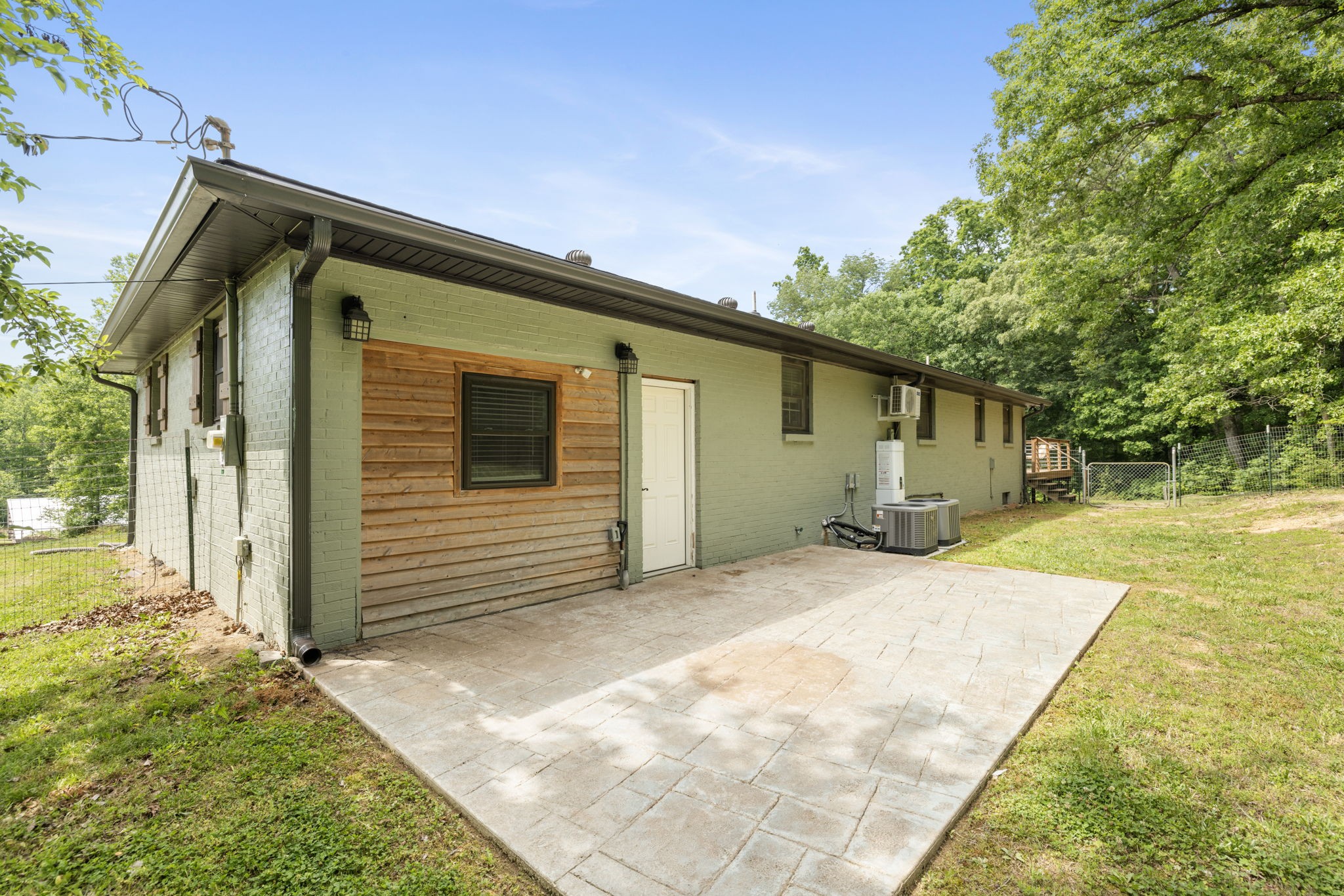 7623 Highway 100 Property Photo 62