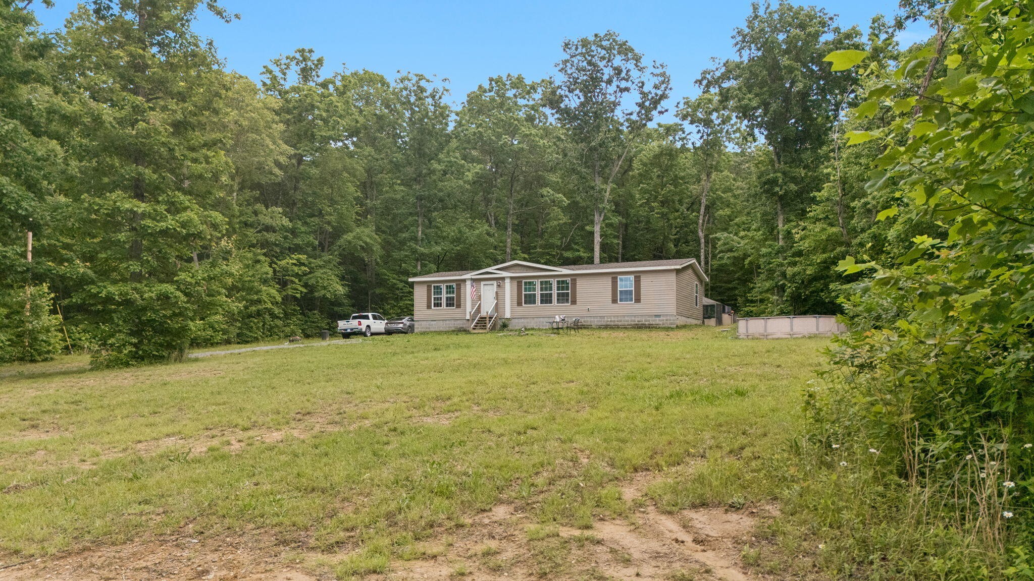 11 Laurel Brook Road Property Photo 1