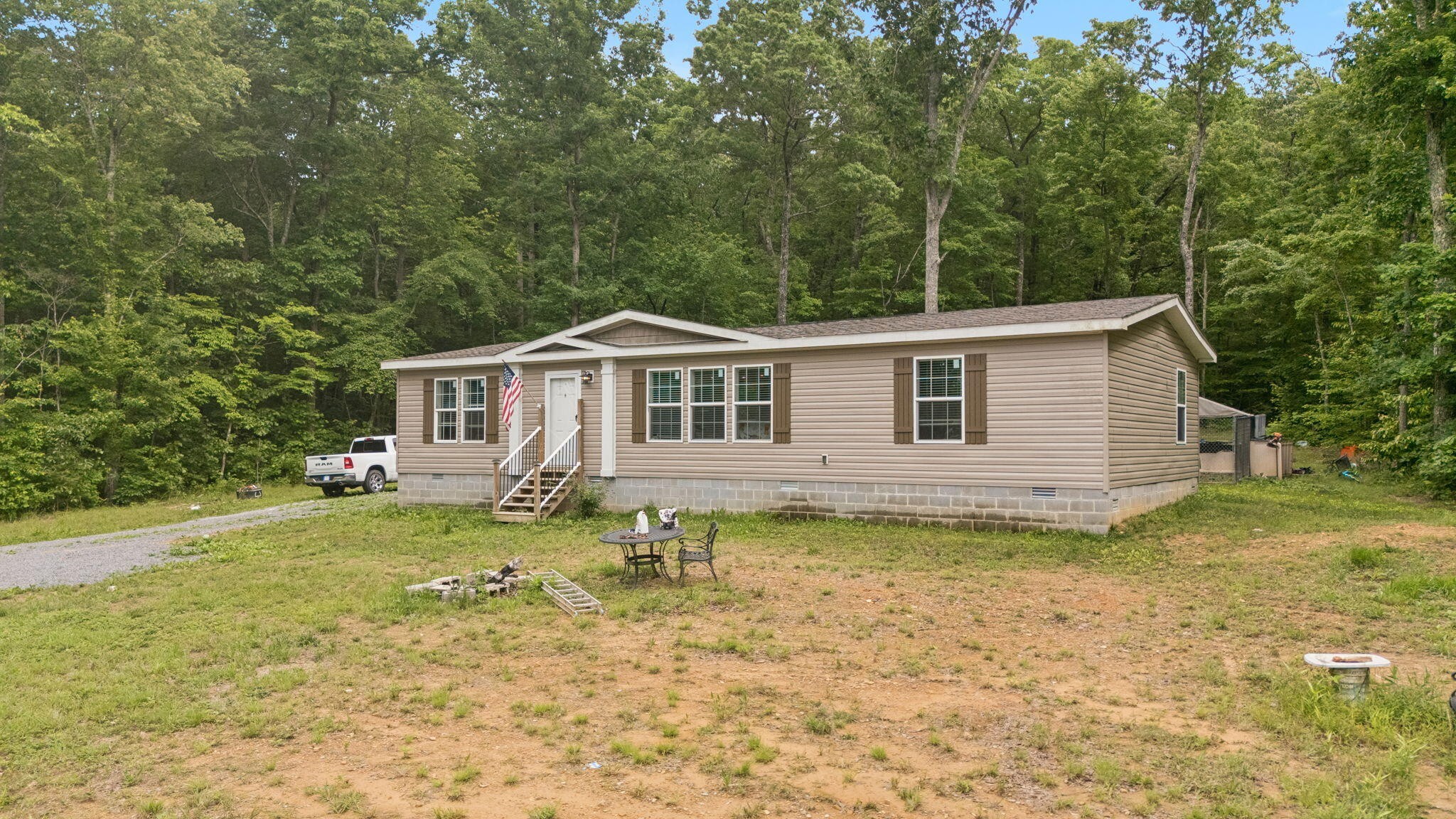 11 Laurel Brook Road Property Photo 2