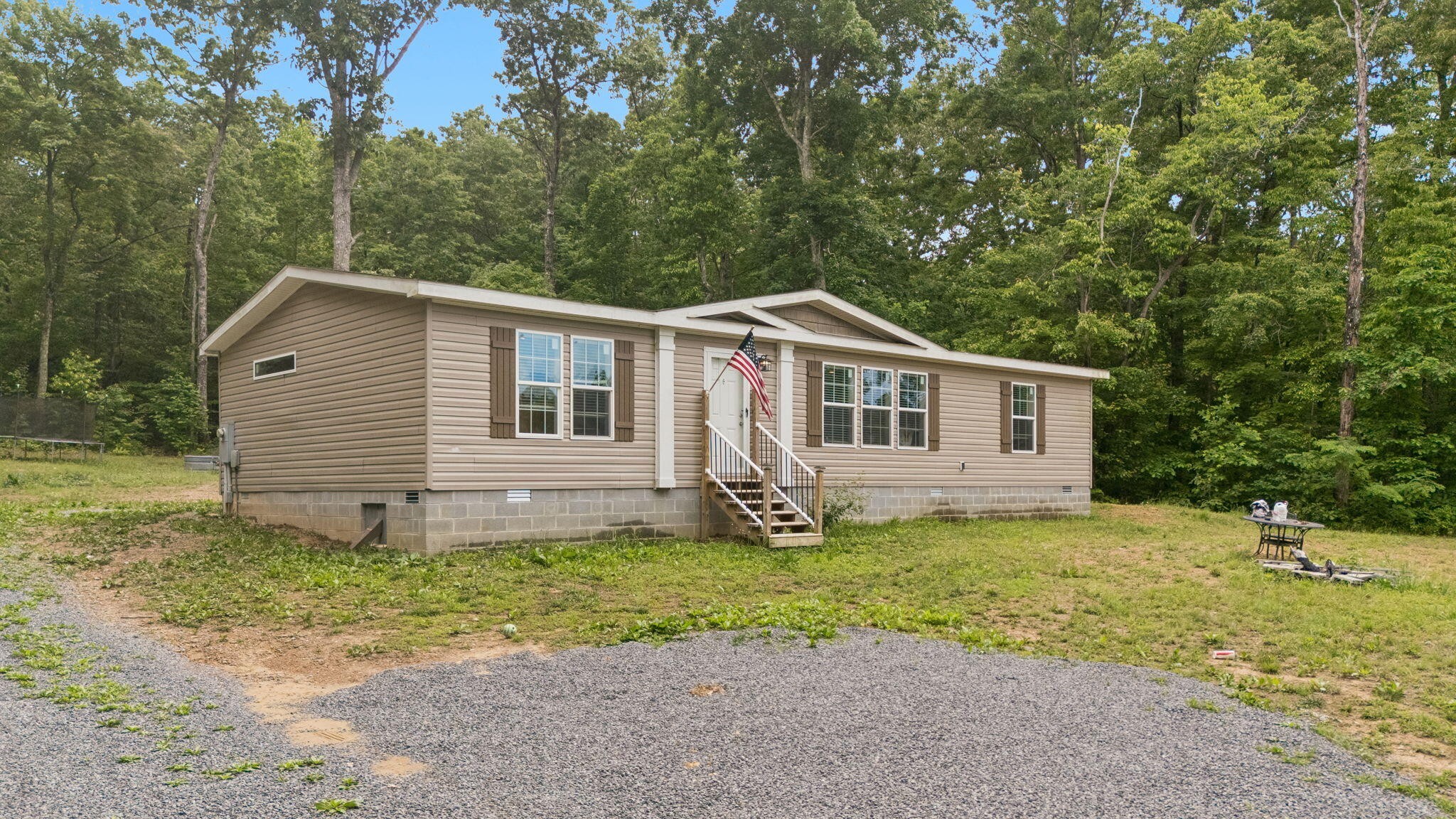 11 Laurel Brook Road Property Photo 4