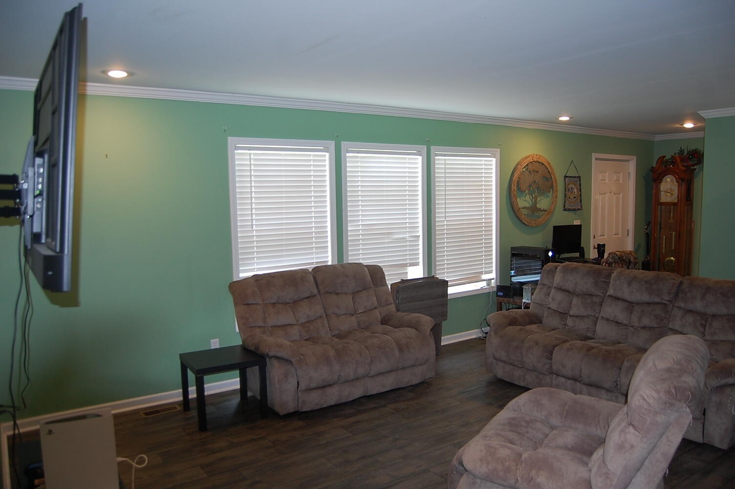 11 Laurel Brook Road Property Photo 12