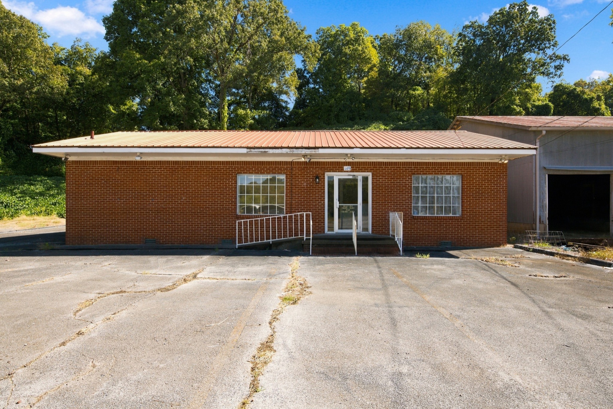 149 Linden Rd Property Photo 2