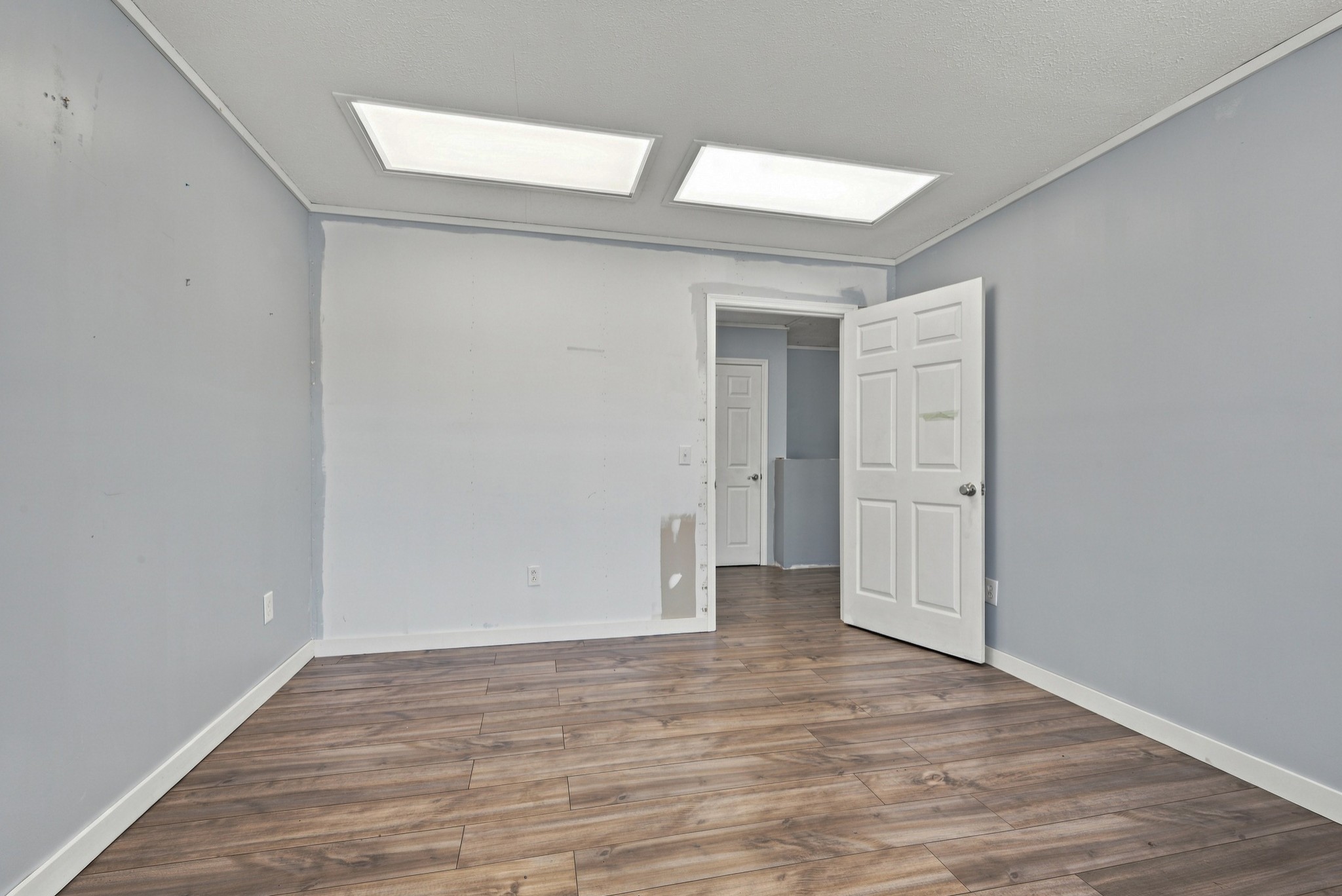 149 Linden Rd Property Photo 17