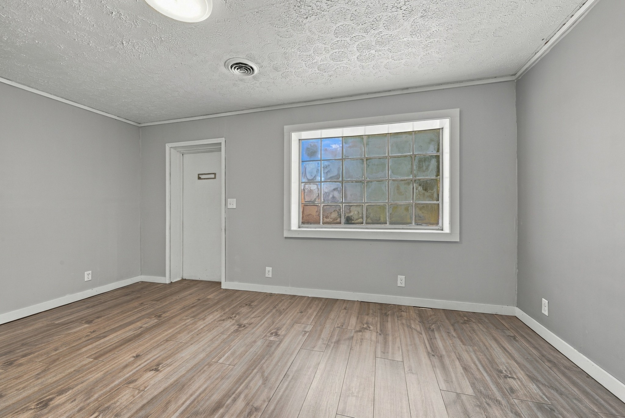 149 Linden Rd Property Photo 23