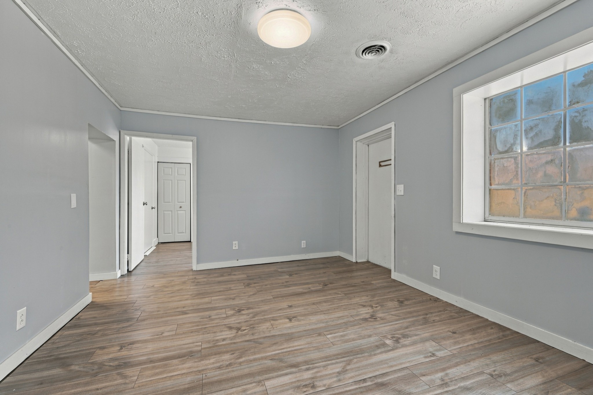 149 Linden Rd Property Photo 25