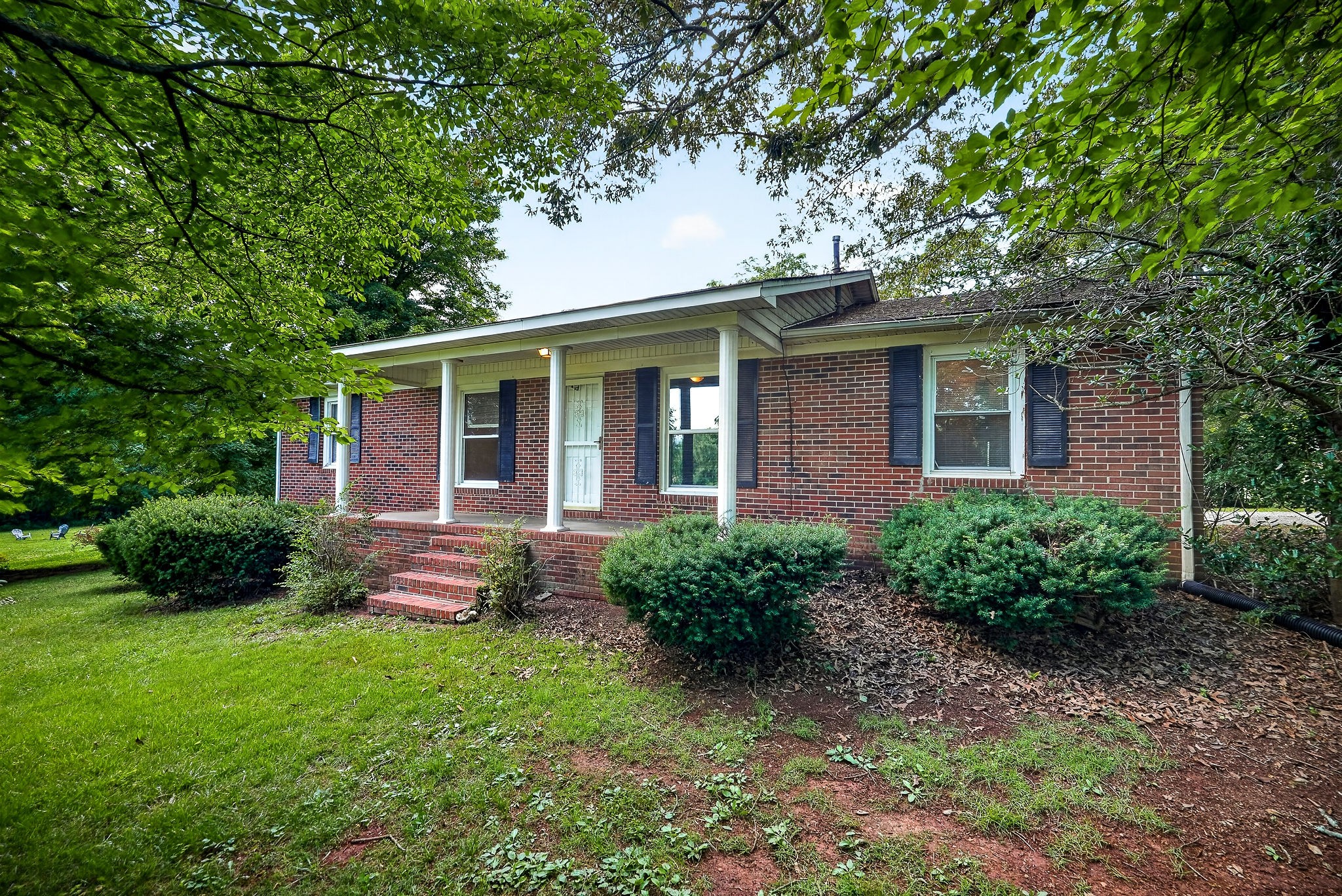 516 Heather Dr Property Photo 1