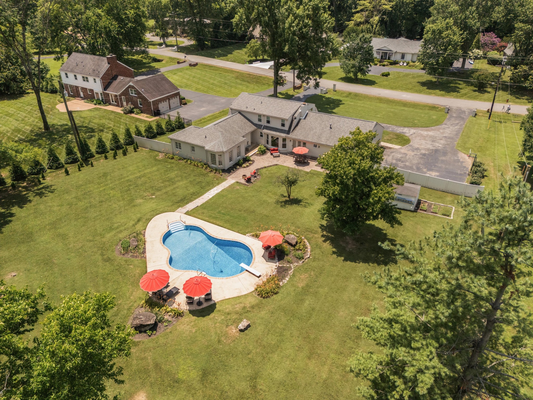6306 Milbrook Rd