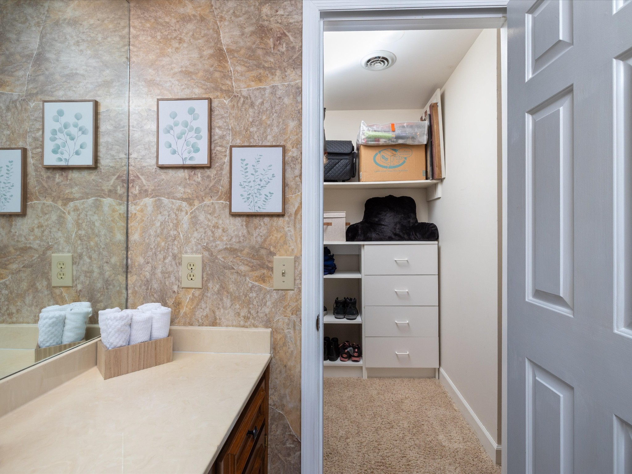 1718 Lake Grassland, W Property Photo 48