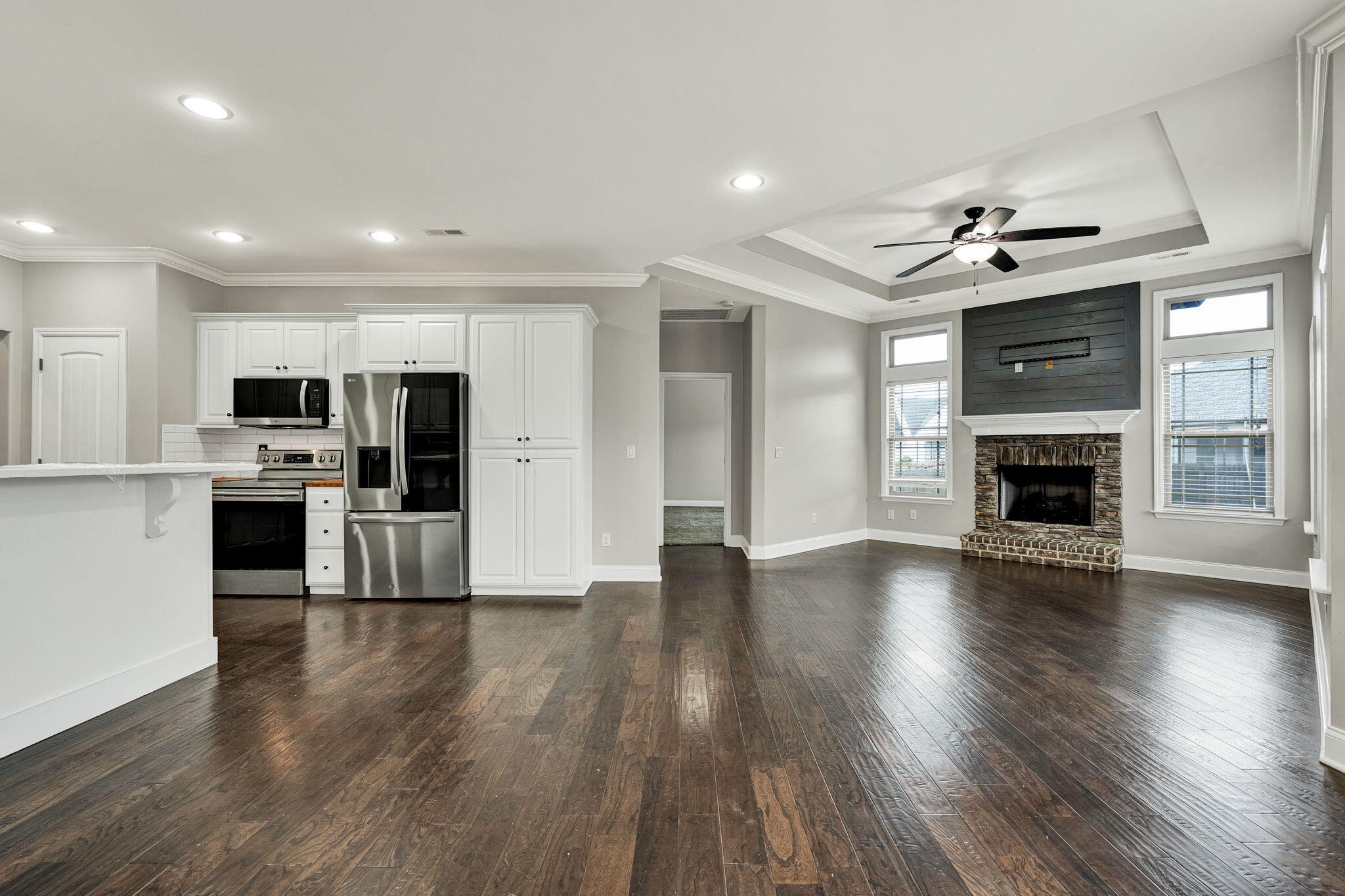210 Winding Glen Drive, Nw Property Photo 19