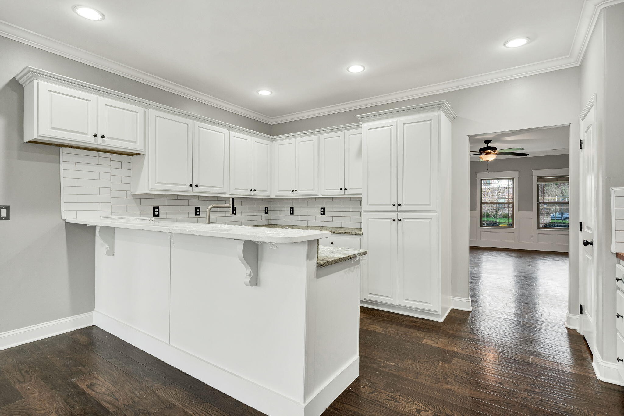 210 Winding Glen Drive, Nw Property Photo 23