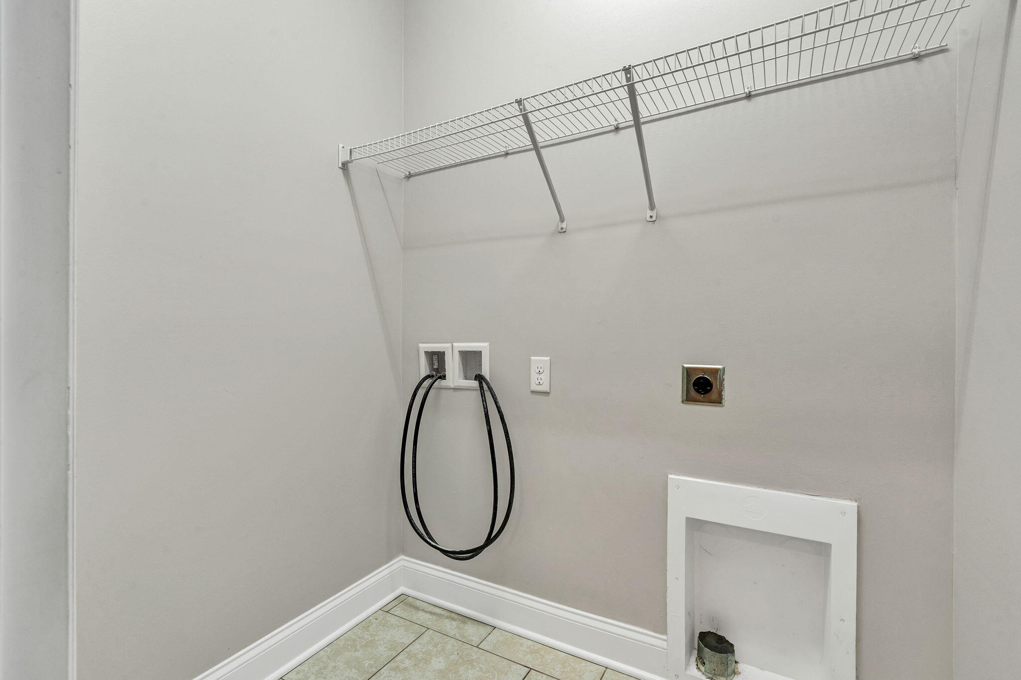 210 Winding Glen Drive, Nw Property Photo 42